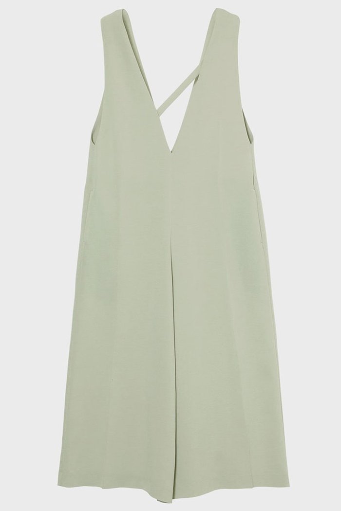 【スタニングルアー/STUNNING LURE】のrディープVジャンパーワンピース インテリア・キッズ・メンズ・レディースファッション・服の通販 founy(ファニー) https://founy.com/ ファッション Fashion レディースファッション Fashion for Women ワンピース Dresses チュニック Tunic Tops & Dresses 2026年 2026 インナー Innerwear センター Center, Center Line チュニック Tunic, Long Top フォルム Silhouette, Form フォーマル Formal, Dressy モダン Modern, Contemporary ロング Long, Long-Length 夏 Summer 春 Spring S/S・春夏 SS, Spring/Summer, Warm Season |ID: prp329100004855403 ipo3291000000035776696