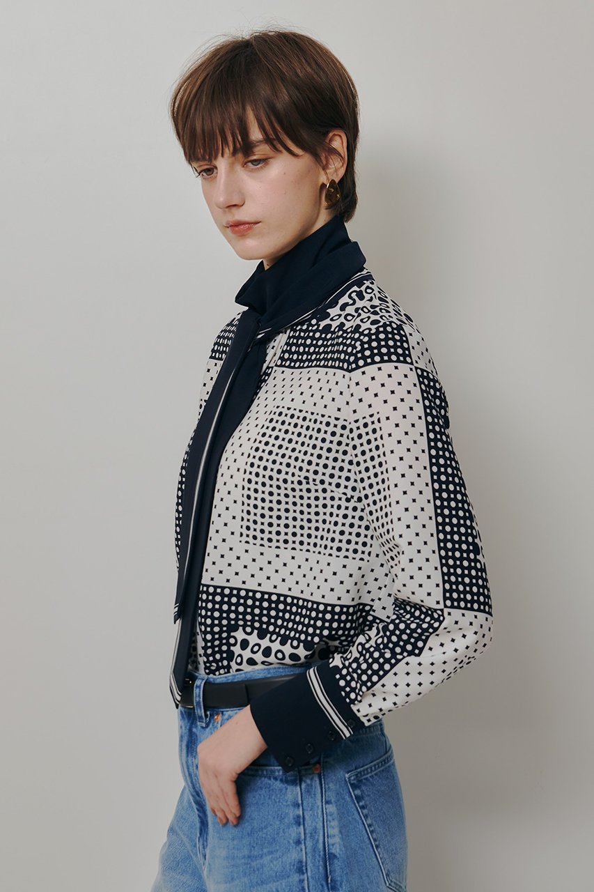 【アルアバイル/allureville】の幾何プリントボウタイブラウス 人気、トレンドファッション・服の通販 founy(ファニー) 　ファッション　Fashion　レディースファッション　Fashion for Women　トップス・カットソー　Cut & Sew Tops　シャツ・ブラウス・オフィスカジュアル　Elegant Blouses & Button-Ups　2026年　2026　カフス　Cuff Design　スカーフ　Scarf, Neckwear　スリーブ　Sleeve, Long Sleeve / Short Sleeve　フロント　Front, Front Design　リボン　Ribbon, Bow　ロング　Long, Long-Length　夏　Summer　春　Spring　S/S・春夏　SS, Spring/Summer, Warm Season　other-2|ID: prp329100004855426 ipo3291000000035776880