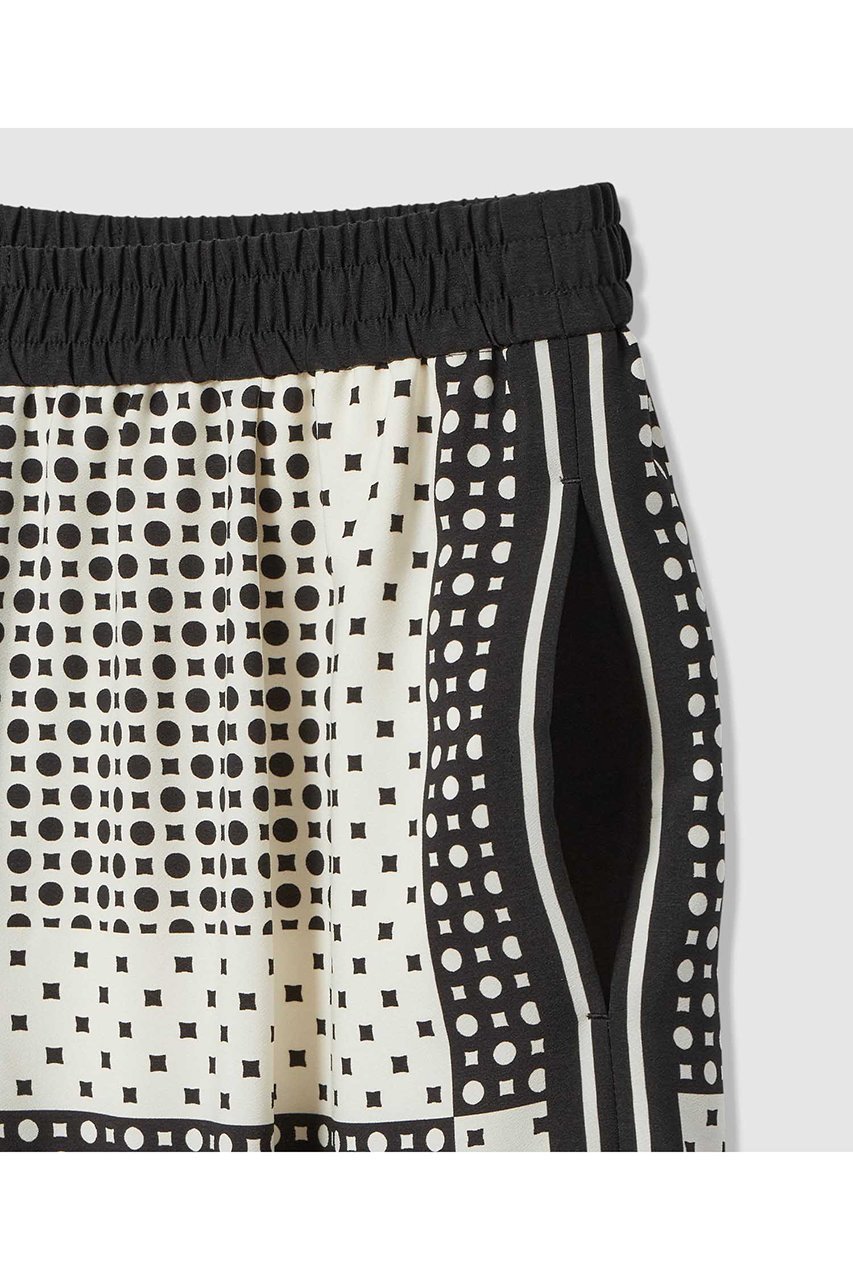 【アルアバイル/allureville】の幾何プリントイージーパンツ 人気、トレンドファッション・服の通販 founy(ファニー) 　ファッション　Fashion　レディースファッション　Fashion for Women　パンツ　Pants & Trousers　2026年　2026　パッチワーク　Patchwork, Mixed Fabric　プリント　Print, Printed Pattern　モダン　Modern, Contemporary　リラックス　Relax, Relaxed Fit　夏　Summer　春　Spring　S/S・春夏　SS, Spring/Summer, Warm Season　other-3|ID: prp329100004855433 ipo3291000000035776945