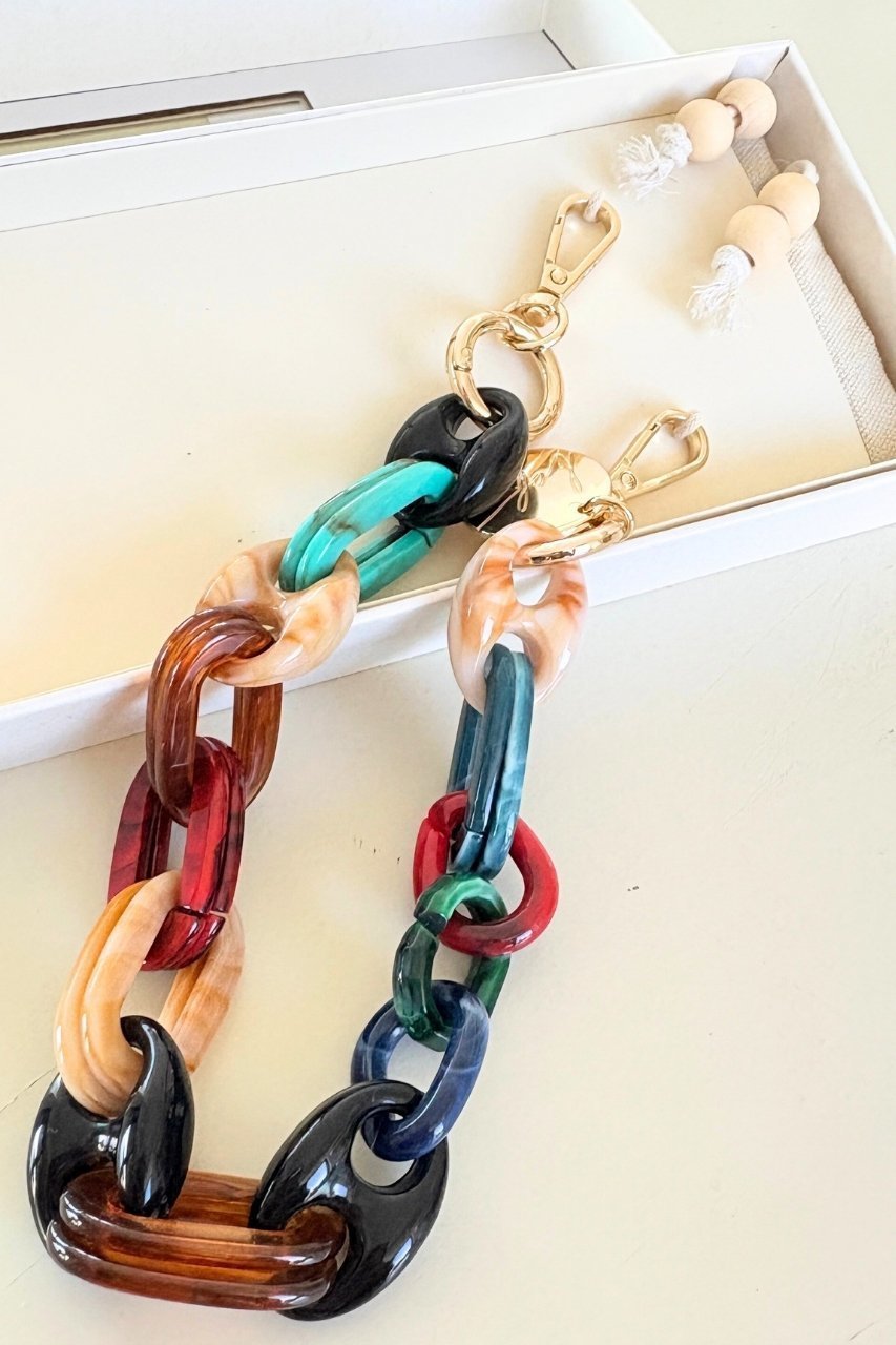 【その他のブランド/Other】のハンドストラップ COURTE AMBRE (ケース別売) 人気、トレンドファッション・服の通販 founy(ファニー) ファッション Fashion レディースファッション Fashion for Women スマート Smart, Elegant チェーン Chain, Chain Strap チャーム Charm, Pendant ラップ Wrap, Wrap Design 新作・新入荷 New Arrivals / New In other-3|ID: prp329100004855448 ipo3291000000035777044