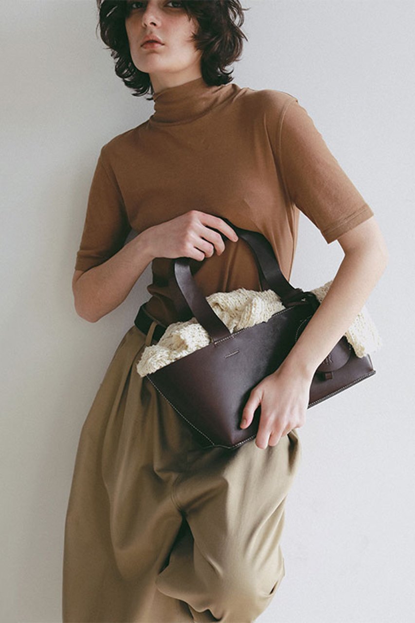 【エトレトウキョウ/ETRE TOKYO】のタンドレザートートバッグ インテリア・キッズ・メンズ・レディースファッション・服の通販 founy(ファニー) 　ファッション　Fashion　レディースファッション　Fashion for Women　バッグ　Bags　春　Spring　シンプル　Simple, Minimal　チャーム　Charm, Pendant　フォルム　Silhouette, Form　ワーク　Workwear, Utility Style　S/S・春夏　SS, Spring/Summer, Warm Season　夏　Summer　2026年　2026　ブラウン|ID: prp329100004856708 ipo3291000000035820242