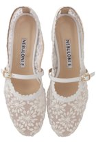 【ネブローニ/NEBULONI E】のチュールメリージェーンシューズ 人気、トレンドファッション・服の通販 founy(ファニー) ファッション Fashion レディースファッション Fashion for Women 2026年 2026 エレガント 上品 Elegant シューズ Shoes, Footwear スカラップ Scallop, Scalloped Edge チュール Tulip, Tulip Motif フェミニン Feminine, Girly フォルム Silhouette, Form フラット Flat, Flat Shoes モダン Modern, Contemporary ラウンド Round, Round Neck 夏 Summer 春 Spring S/S・春夏 SS, Spring/Summer, Warm Season thumbnail ホワイトフラワー|ID: prp329100004856718 ipo3291000000035820390