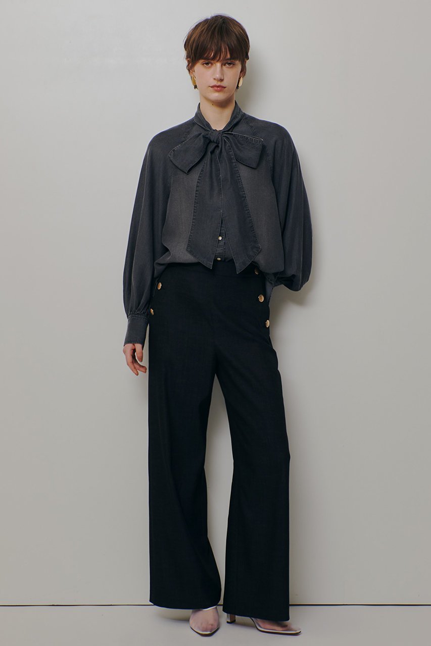 【アルアバイル/allureville】の【WEB・一部店舗別注】デニムボウブラウス 人気、トレンドファッション・服の通販 founy(ファニー) 　ファッション　Fashion　レディースファッション　Fashion for Women　トップス・カットソー　Cut & Sew Tops　シャツ・ブラウス・オフィスカジュアル　Elegant Blouses & Button-Ups　2026年　2026　ウエスタン　Western Style　ジャケット　Jacket, Outerwear　スリーブ　Sleeve, Long Sleeve / Short Sleeve　ツイード　Twill, Twill Weave　デニム　Denim, Jeans Material　ドット　Polka Dot, Dot Pattern　フェミニン　Feminine, Girly　マニッシュ　Mannish, Boyish　リボン　Ribbon, Bow　ロング　Long, Long-Length　ヴィンテージ　Vintage Style　別注　Limited Edition, Custom Order　夏　Summer　春　Spring　S/S・春夏　SS, Spring/Summer, Warm Season　other-8|ID: prp329100004856741 ipo3291000000035820754