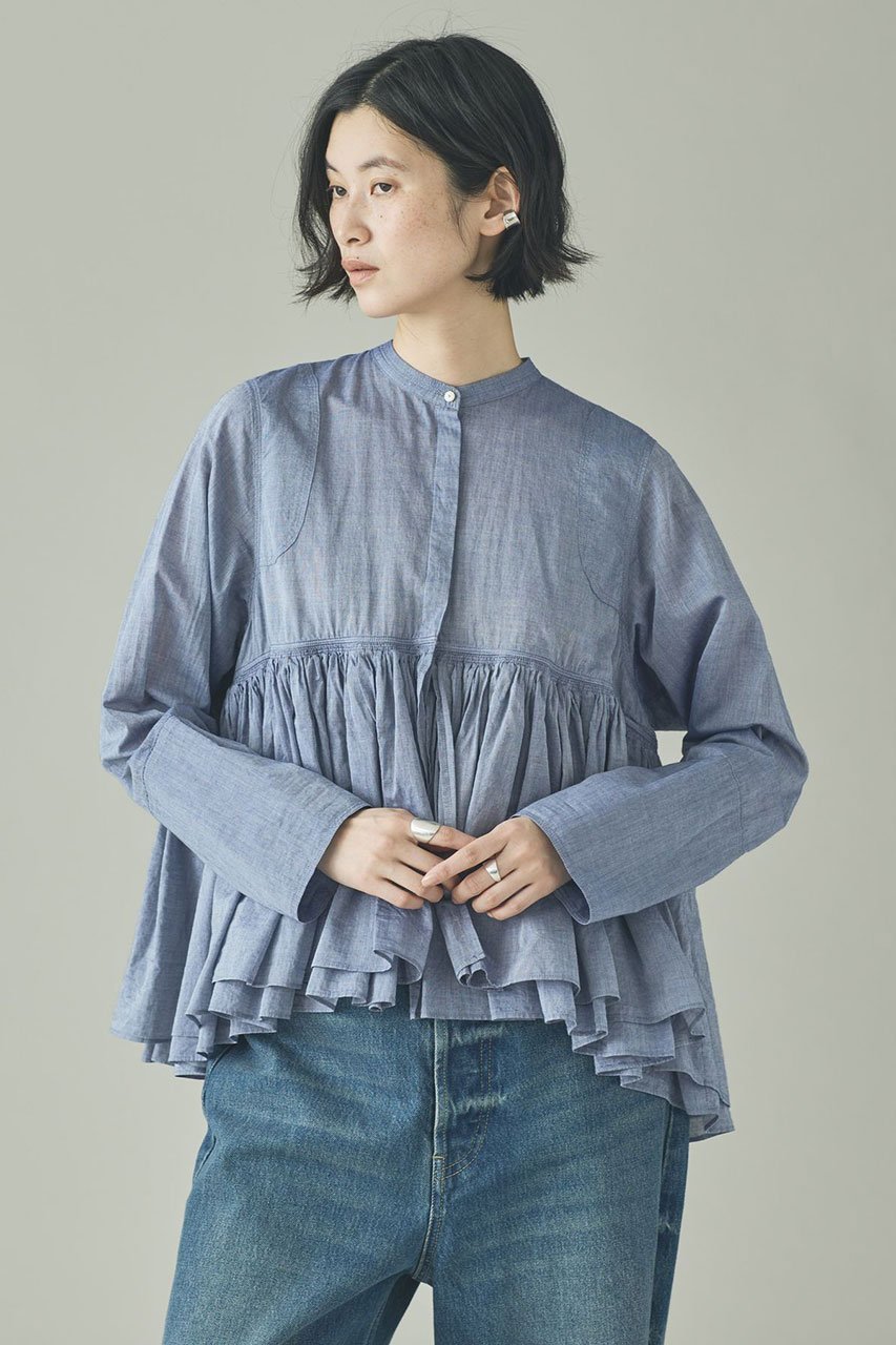 【カレンソロジー/Curensology】のシャンブレーレイヤードギャザーブラウス 人気、トレンドファッション・服の通販 founy(ファニー) ファッション Fashion レディースファッション Fashion for Women トップス・カットソー Cut & Sew Tops シャツ・ブラウス・オフィスカジュアル Elegant Blouses & Button-Ups 2026年 2026 ギャザー Gathered, Ruffled シンプル Simple, Minimal スラックス Slacks, Dress Pants スリーブ Sleeve, Long Sleeve / Short Sleeve デニム Denim, Jeans Material ボトム Bottoms, Lower Wear モダン Modern, Contemporary ロング Long, Long-Length 夏 Summer 春 Spring S/S・春夏 SS, Spring/Summer, Warm Season other-2|ID: prp329100004856781 ipo3291000000035821351