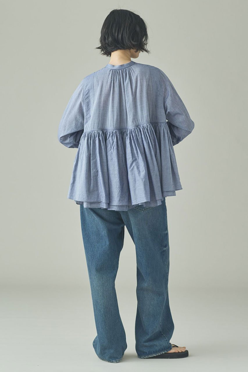 【カレンソロジー/Curensology】のシャンブレーレイヤードギャザーブラウス 人気、トレンドファッション・服の通販 founy(ファニー) ファッション Fashion レディースファッション Fashion for Women トップス・カットソー Cut & Sew Tops シャツ・ブラウス・オフィスカジュアル Elegant Blouses & Button-Ups 2026年 2026 ギャザー Gathered, Ruffled シンプル Simple, Minimal スラックス Slacks, Dress Pants スリーブ Sleeve, Long Sleeve / Short Sleeve デニム Denim, Jeans Material ボトム Bottoms, Lower Wear モダン Modern, Contemporary ロング Long, Long-Length 夏 Summer 春 Spring S/S・春夏 SS, Spring/Summer, Warm Season other-7|ID: prp329100004856781 ipo3291000000035821358