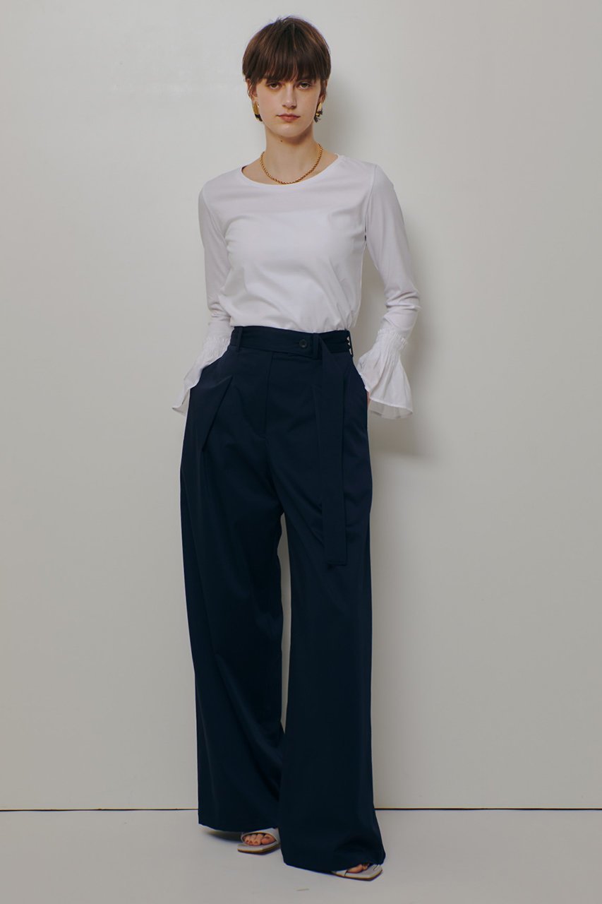 【アルアバイル/allureville】の刺繍プリーツカフスプルオーバー 人気、トレンドファッション・服の通販 founy(ファニー) 　ファッション　Fashion　レディースファッション　Fashion for Women　トップス・カットソー　Cut & Sew Tops　シャツ・ブラウス・オフィスカジュアル　Elegant Blouses & Button-Ups　ロングTシャツ・Tシャツ　Longline T-Shirts & Tees　カジュアルプルオーバー・ニットトップス　Pullovers & Knit Tops / Casual Pullovers　カットソー・ベーシックTシャツ　Cut-and-Sewn Tops / Stretch Tees & Basics　2026年　2026　カットソー　Cut and Sewn Top　カフス　Cuff Design　ギャザー　Gathered, Ruffled　コンビ　Combo, Combination Style　シンプル　Simple, Minimal　スリット　Slit, Slit Detail　スリーブ　Sleeve, Long Sleeve / Short Sleeve　ドッキング　Docking, Mixed Material　バランス　Balance, Style Balance　フレア　Flare, Flared　プリーツ　Pleats, Pleated　ロング　Long, Long-Length　夏　Summer　春　Spring　S/S・春夏　SS, Spring/Summer, Warm Season　other-7|ID: prp329100004856785 ipo3291000000035821408