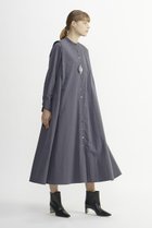 【プレインピープル/PLAIN PEOPLE】の綿麻高密度ツイルショルダータックシャツドレス グレー|ID: prp329100004857485 ipo3291000000035855910