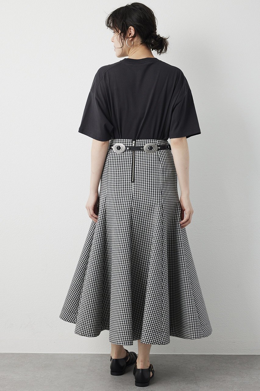 【ウィムガゼット/Whim Gazette】のKIDDINGロゴTシャツ 人気、トレンドファッション・服の通販 founy(ファニー) 　ファッション　Fashion　レディースファッション　Fashion for Women　トップス・カットソー　Cut & Sew Tops　シャツ・ブラウス・オフィスカジュアル　Elegant Blouses & Button-Ups　ロングTシャツ・Tシャツ　Longline T-Shirts & Tees　カットソー・ベーシックTシャツ　Cut-and-Sewn Tops / Stretch Tees & Basics　2026年　2026　なめらか　Smooth, Silky Texture　インド　Indian Textile　インナー　Innerwear　カットソー　Cut and Sewn Top　クール　Cool, Chic　ショート　Short, Short Length　シルク　Silk, 100% Silk　シンプル　Simple, Minimal　ジャケット　Jacket, Outerwear　スリーブ　Sleeve, Long Sleeve / Short Sleeve　プリント　Print, Printed Pattern　ワイド　Wide, Wide Fit　半袖　Short Sleeve, Half Sleeve　夏　Summer　定番　Standard, Basic Item　春　Spring　S/S・春夏　SS, Spring/Summer, Warm Season　other-3|ID: prp329100004857891 ipo3291000000035876821