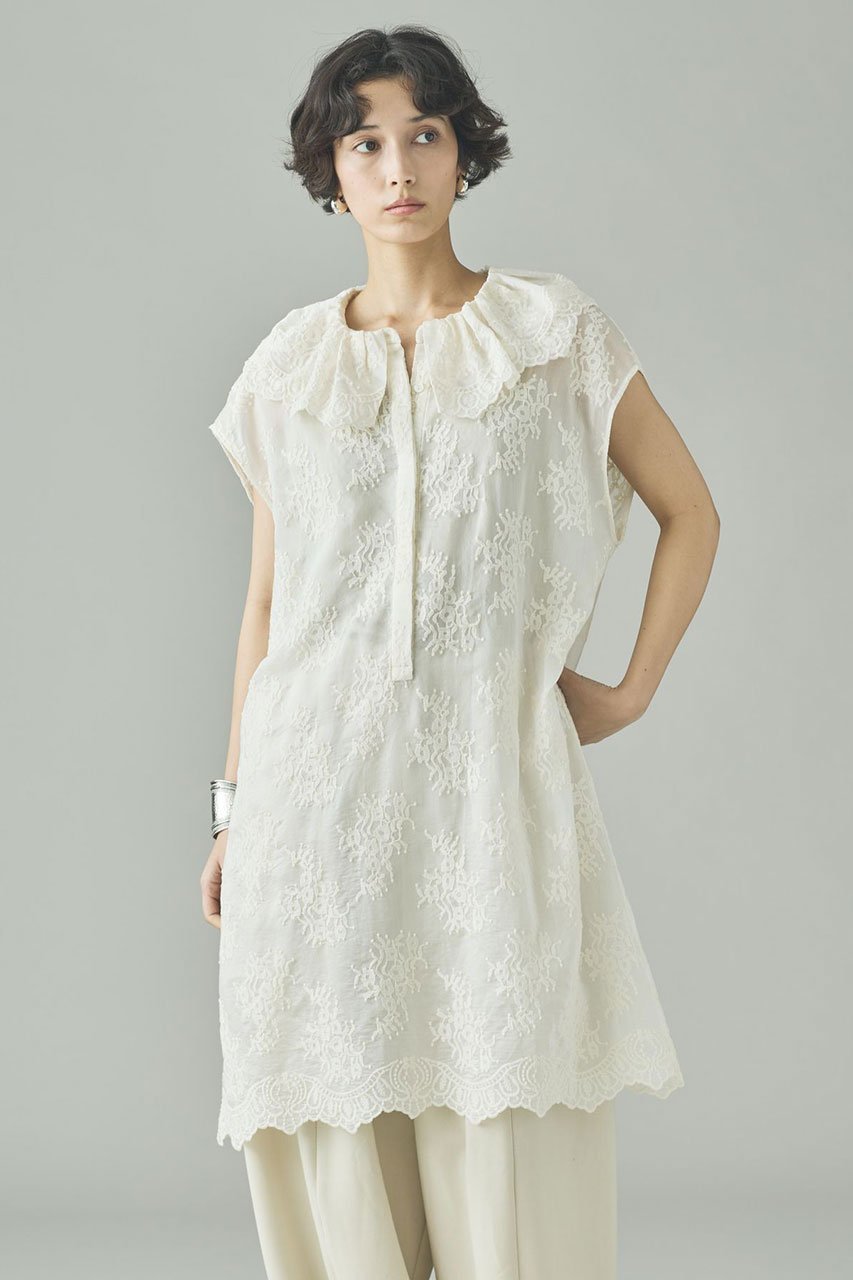 【カレンソロジー/Curensology】のレースチュニックブラウス 人気、トレンドファッション・服の通販 founy(ファニー) ファッション Fashion レディースファッション Fashion for Women トップス・カットソー Cut & Sew Tops シャツ・ブラウス・オフィスカジュアル Elegant Blouses & Button-Ups 2026年 2026 おすすめ Recommended / Our Picks エアリー Airy Texture カーディガン Cardigan, Knitwear ジャケット Jacket, Outerwear スカラップ Scallop, Scalloped Edge スリーブ Sleeve, Long Sleeve / Short Sleeve チュニック Tunic, Long Top ノースリーブ Sleeveless, No-Sleeve フェミニン Feminine, Girly フロント Front, Front Design ラッフル Ruffle, Frill ロング Long, Long-Length 夏 Summer 春 Spring S/S・春夏 SS, Spring/Summer, Warm Season other-2|ID: prp329100004857906 ipo3291000000035876963