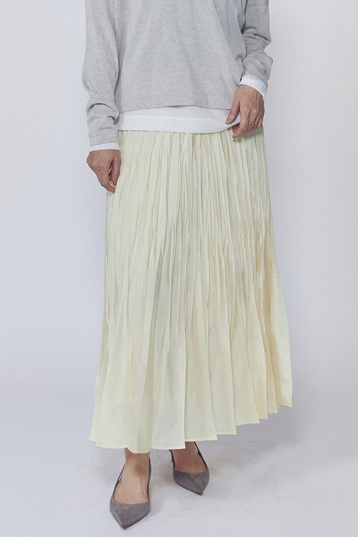 【プルミエ アロンディスモン/1er Arrondissement】のワッシャーサテンランダムプリーツスカート インテリア・キッズ・メンズ・レディースファッション・服の通販 founy(ファニー) https://founy.com/ ファッション Fashion レディースファッション Fashion for Women スカート Skirts プリーツスカート / 上品フェミニンスタイル Pleated Skirts ロングスカート Long Skirts / Maxi & Midi Skirts 2026年 2026 サテン Satin, Glossy Fabric シルク Silk, 100% Silk プリーツ Pleats, Pleated ランダム Random, Irregular ロング Long, Long-Length ワッシャー Washer, Crinkled Finish 夏 Summer 春 Spring S/S・春夏 SS, Spring/Summer, Warm Season |ID: prp329100004857913 ipo3291000000035877019