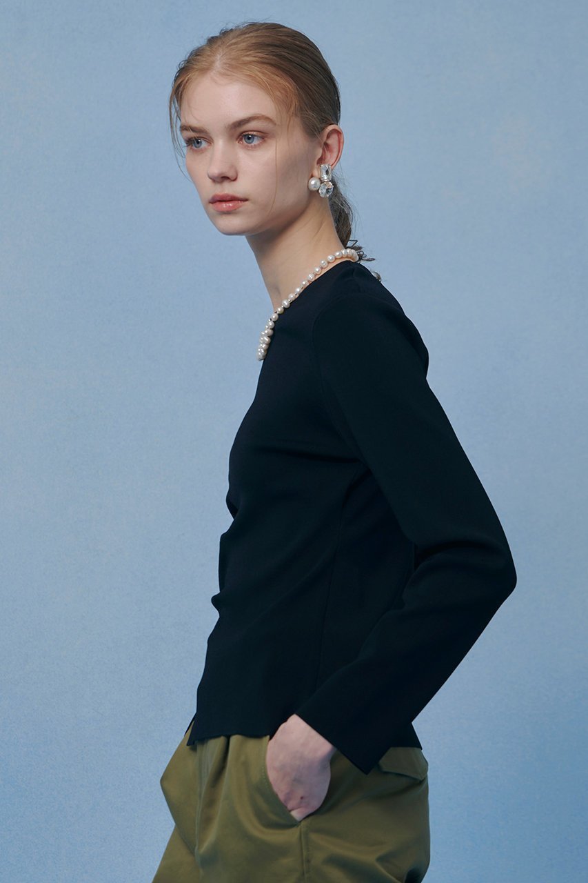 【アルアバイル/allureville】の【LOULOU WILLOUGHBY】ドレープアシメプルオーバー 人気、トレンドファッション・服の通販 founy(ファニー) ファッション Fashion レディースファッション Fashion for Women トップス・カットソー Cut & Sew Tops ニット Knit Tops & Sweaters カジュアルプルオーバー・ニットトップス Pullovers & Knit Tops / Casual Pullovers おすすめ Recommended / Our Picks シェイプ Shape, Slim Fit シンプル Simple, Minimal デニム Denim, Jeans Material ドレープ Drape, Draping Fabric other-6|ID: prp329100004857925 ipo3291000000036146297