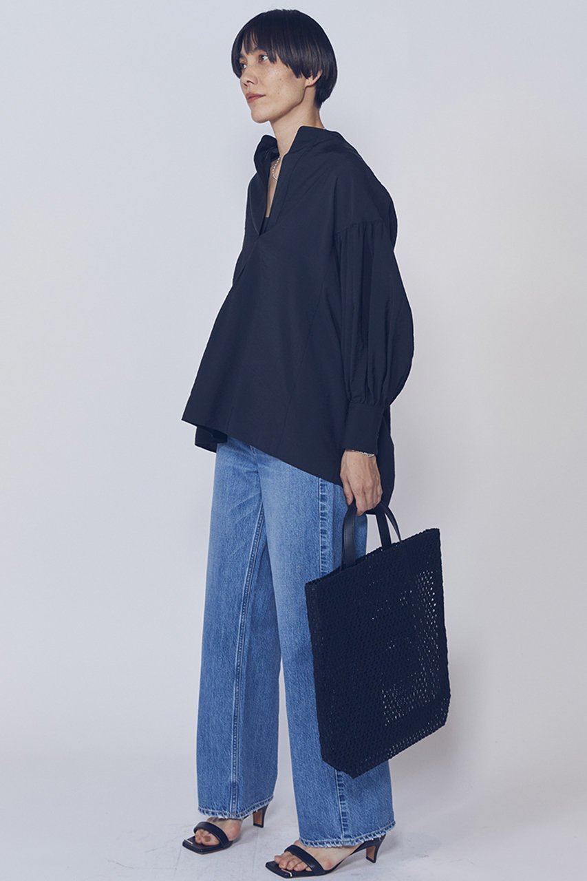 【プルミエ アロンディスモン/1er Arrondissement】のモダールナイロンシルクスキッパーブラウス 人気、トレンドファッション・服の通販 founy(ファニー) 　ファッション　Fashion　レディースファッション　Fashion for Women　トップス・カットソー　Cut & Sew Tops　シャツ・ブラウス・オフィスカジュアル　Elegant Blouses & Button-Ups　2026年　2026　ギャザー　Gathered, Ruffled　スキッパー　Skipper, Open Collar　スリーブ　Sleeve, Long Sleeve / Short Sleeve　リラックス　Relax, Relaxed Fit　ロング　Long, Long-Length　夏　Summer　春　Spring　S/S・春夏　SS, Spring/Summer, Warm Season　other-2|ID: prp329100004857967 ipo3291000000035883663