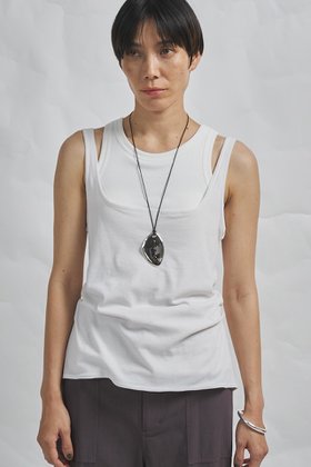 【ウィムガゼット/Whim Gazette】の【GEMINI】マルチwayノースリーブカットソー 人気、トレンドファッション・服の通販 founy(ファニー) ファッション Fashion レディースファッション Fashion for Women トップス・カットソー Cut & Sew Tops キャミソール&ノースリーブ Camisoles & Sleeveless Tops シャツ・ブラウス・オフィスカジュアル Elegant Blouses & Button-Ups ロングTシャツ・Tシャツ Longline T-Shirts & Tees カットソー・ベーシックTシャツ Cut-and-Sewn Tops / Stretch Tees & Basics 2026年 2026 おすすめ Recommended / Our Picks インナー Innerwear キャミソール Camisole, Spaghetti Strap Top タンク Tank Top, Sleeveless Top 夏 Summer 春 Spring S/S・春夏 SS, Spring/Summer, Warm Season |ID:prp329100004858345