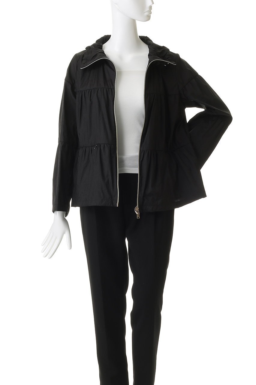 【ヘルノ/HERNO】のはっ水ナイロンブルゾン 人気、トレンドファッション・服の通販 founy(ファニー) 　ファッション　Fashion　レディースファッション　Fashion for Women　アウター　Coat / Outerwear Collection　レディースジャケット・軽アウター　Jackets　ブルゾンジャケット・スポーティアウター　Blouson Jackets　2026年　2026　クール　Cool, Chic　コンパクト　Compact, Small Size　ジャケット　Jacket, Outerwear　バランス　Balance, Style Balance　ブルゾン　Blouson, Bomber Jacket　メタリック　Metallic, Shiny Finish　夏　Summer　春　Spring　S/S・春夏　SS, Spring/Summer, Warm Season　軽量　Lightweight, Ultra Light　other-8|ID: prp329100004859513 ipo3291000000035952379