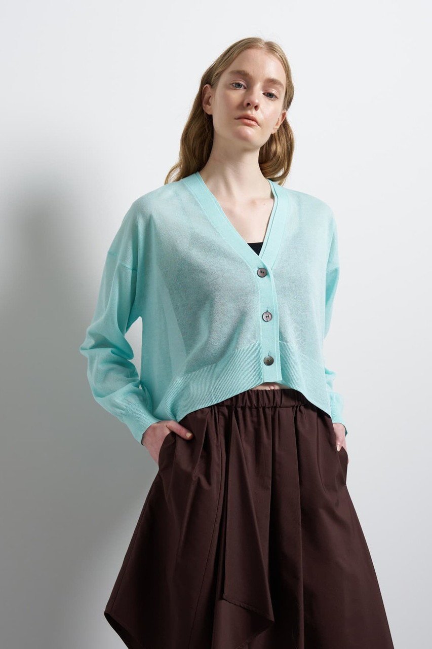 【ランバン オン ブルー/LANVIN en Bleu】のVネックショートカーディガン 人気、トレンドファッション・服の通販 founy(ファニー) 　ファッション　Fashion　レディースファッション　Fashion for Women　トップス・カットソー　Cut & Sew Tops　ニット　Knit Tops & Sweaters　カーディガン・羽織り　Layered Style Cardigans　Vネックトップス　V-Neck Tops / V-Cut Neckline Shirts　2026年　2026　アシンメトリー　Asymmetrical Style　カーディガン　Cardigan, Knitwear　ショート　Short, Short Length　バランス　Balance, Style Balance　ヘムライン　Hemline, Bottom Cut　ワイド　Wide, Wide Fit　夏　Summer　春　Spring　S/S・春夏　SS, Spring/Summer, Warm Season　 other-1|ID: prp329100004859584 ipo3291000000035955377