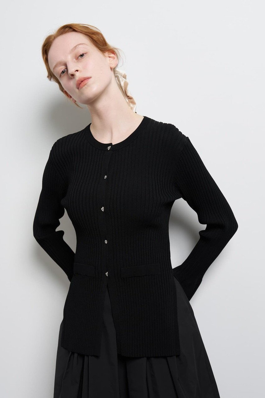 【ランバン オン ブルー/LANVIN en Bleu】のリブカフスカーディガン インテリア・キッズ・メンズ・レディースファッション・服の通販 founy(ファニー) 　ファッション　Fashion　レディースファッション　Fashion for Women　トップス・カットソー　Cut & Sew Tops　ニット　Knit Tops & Sweaters　カーディガン・羽織り　Layered Style Cardigans　2026年　2026　カフス　Cuff Design　カーディガン　Cardigan, Knitwear　バランス　Balance, Style Balance　ファブリック　Fabric, Textile　フロント　Front, Front Design　ボトム　Bottoms, Lower Wear　モチーフ　Motif, Design Theme　ランダム　Random, Irregular　夏　Summer　春　Spring　S/S・春夏　SS, Spring/Summer, Warm Season　ブラック|ID: prp329100004859585 ipo3291000000035955403