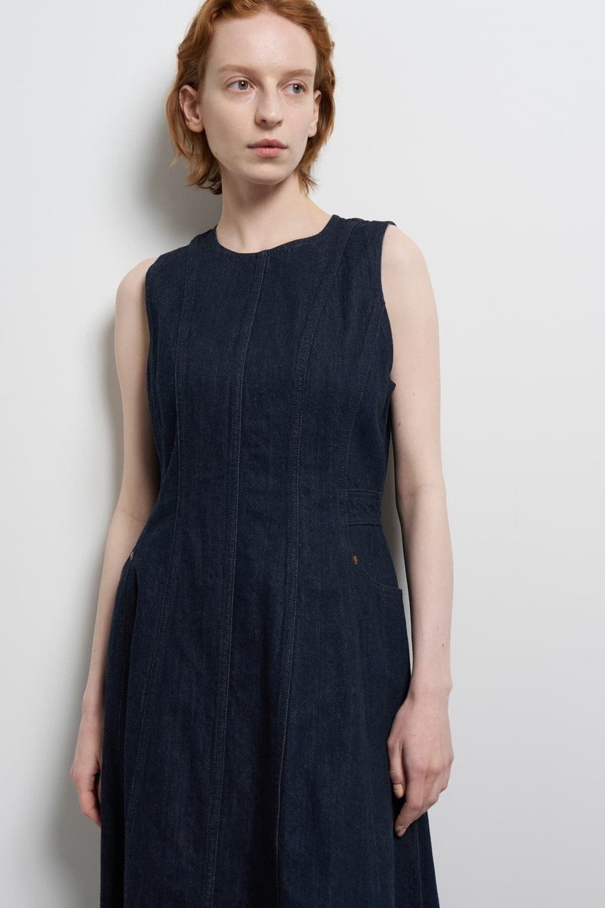 【ランバン オン ブルー/LANVIN en Bleu】のLee×LANVIN en Bleuデニムワンピース 人気、トレンドファッション・服の通販 founy(ファニー) 　ファッション　Fashion　レディースファッション　Fashion for Women　ワンピース　Dresses　チュニック　Tunic Tops & Dresses　春　Spring　チュニック　Tunic, Long Top　デニム　Denim, Jeans Material　ファブリック　Fabric, Textile　フレア　Flare, Flared　ブリーチ　Bleach, Washed Finish　ポケット　Pocket, Pocket Detail　ロング　Long, Long-Length　S/S・春夏　SS, Spring/Summer, Warm Season　夏　Summer　エレガント 上品　Elegant　2026年　2026　other-2|ID: prp329100004859589 ipo3291000000035955444