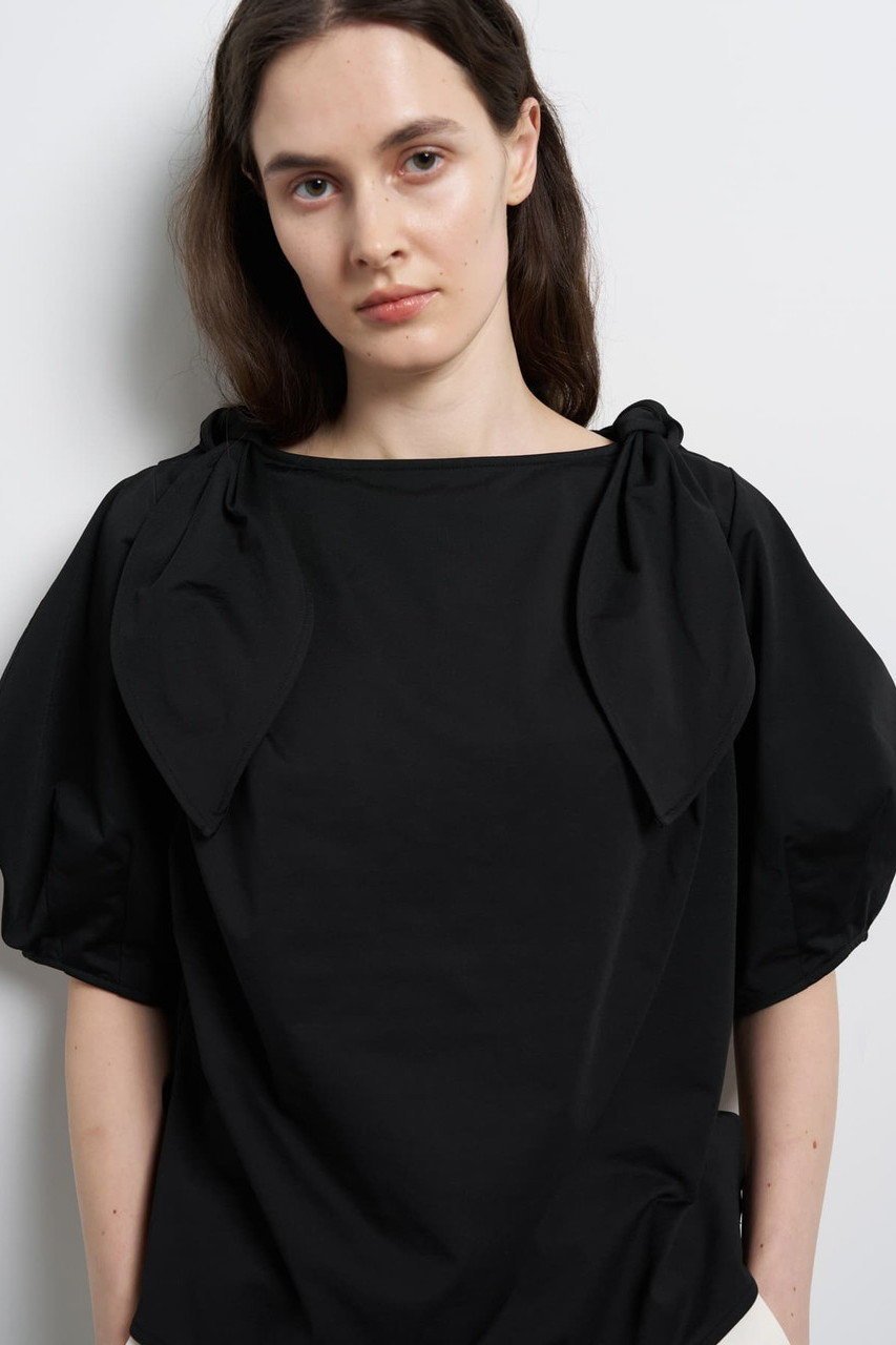 【ランバン オン ブルー/LANVIN en Bleu】のショルダーリボンカットソー 人気、トレンドファッション・服の通販 founy(ファニー) ファッション Fashion レディースファッション Fashion for Women トップス・カットソー Cut & Sew Tops シャツ・ブラウス・オフィスカジュアル Elegant Blouses & Button-Ups ロングTシャツ・Tシャツ Longline T-Shirts & Tees カットソー・ベーシックTシャツ Cut-and-Sewn Tops / Stretch Tees & Basics 2026年 2026 カットソー Cut and Sewn Top ショート Short, Short Length スリーブ Sleeve, Long Sleeve / Short Sleeve ダウン Down, Puffer デニム Denim, Jeans Material ファブリック Fabric, Textile リボン Ribbon, Bow 夏 Summer 春 Spring S/S・春夏 SS, Spring/Summer, Warm Season other-5|ID: prp329100004859596 ipo3291000000035956225