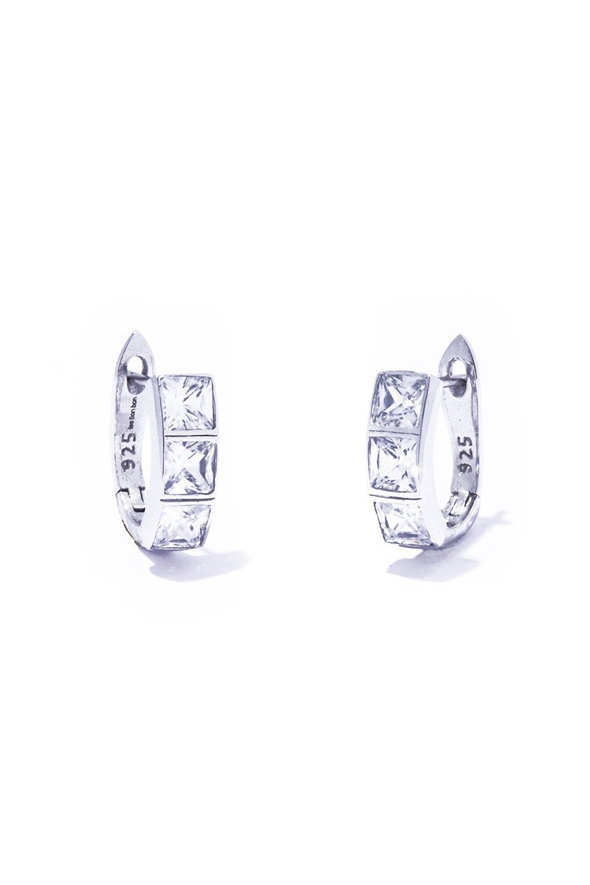 【ルボンボン/les bonbon】のprincess square hug ピアス インテリア・キッズ・メンズ・レディースファッション・服の通販 founy(ファニー) ファッション Fashion レディースファッション Fashion for Women ジュエリー Jewelry ファッションリング Fashion Rings イヤリング・フープ・ドロップタイプ Hoop, Drop & Clip Earrings 2026年 2026 なめらか Smooth, Silky Texture イヤリング Earrings スクエア Square, Square Shape ストーン Stone, Gem-Like デニム Denim, Jeans Material フープ Hoop, Hoop Earrings モノトーン Monotone, Black and White 夏 Summer 春 Spring S/S・春夏 SS, Spring/Summer, Warm Season シルバー|ID: prp329100004859967 ipo3291000000036146724