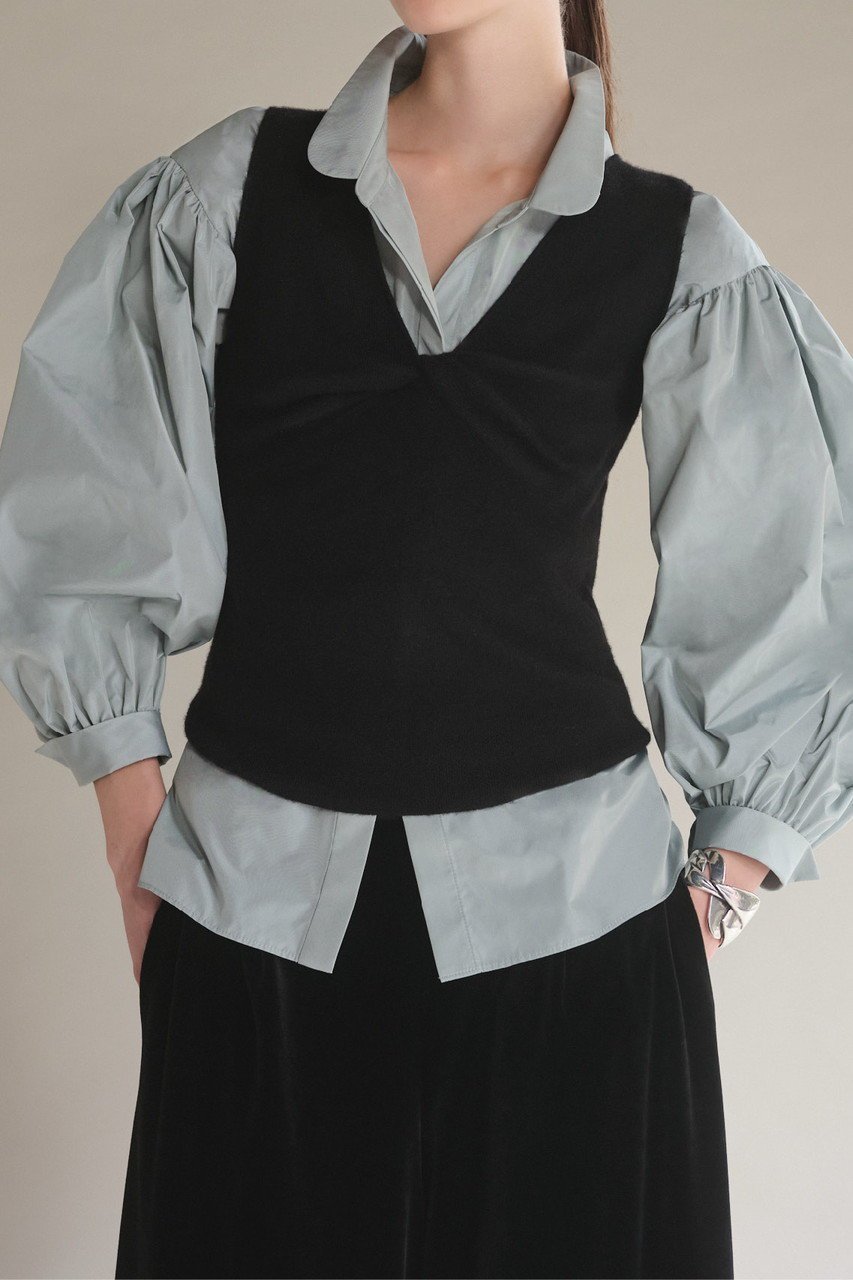 【デイジーリン/DAISY LIN】のKnit Top “Daisy Twist Elegance” 人気、トレンドファッション・服の通販 founy(ファニー) 　ファッション　Fashion　レディースファッション　Fashion for Women　トップス・カットソー　Cut & Sew Tops　ニット　Knit Tops & Sweaters　カジュアルプルオーバー・ニットトップス　Pullovers & Knit Tops / Casual Pullovers　インナー　Innerwear　ウォッシャブル　Machine Washable　春　Spring　ジャケット　Jacket, Outerwear　ストレッチ　Stretch, Stretchy Fabric　なめらか　Smooth, Silky Texture　バランス　Balance, Style Balance　フィット　Fit, Slim Fit　フロント　Front, Front Design　ベスト　Vest, Waistcoat　S/S・春夏　SS, Spring/Summer, Warm Season　夏　Summer　新作・新入荷　New Arrivals / New In　other-4|ID: prp329100004860019 ipo3291000000035982897