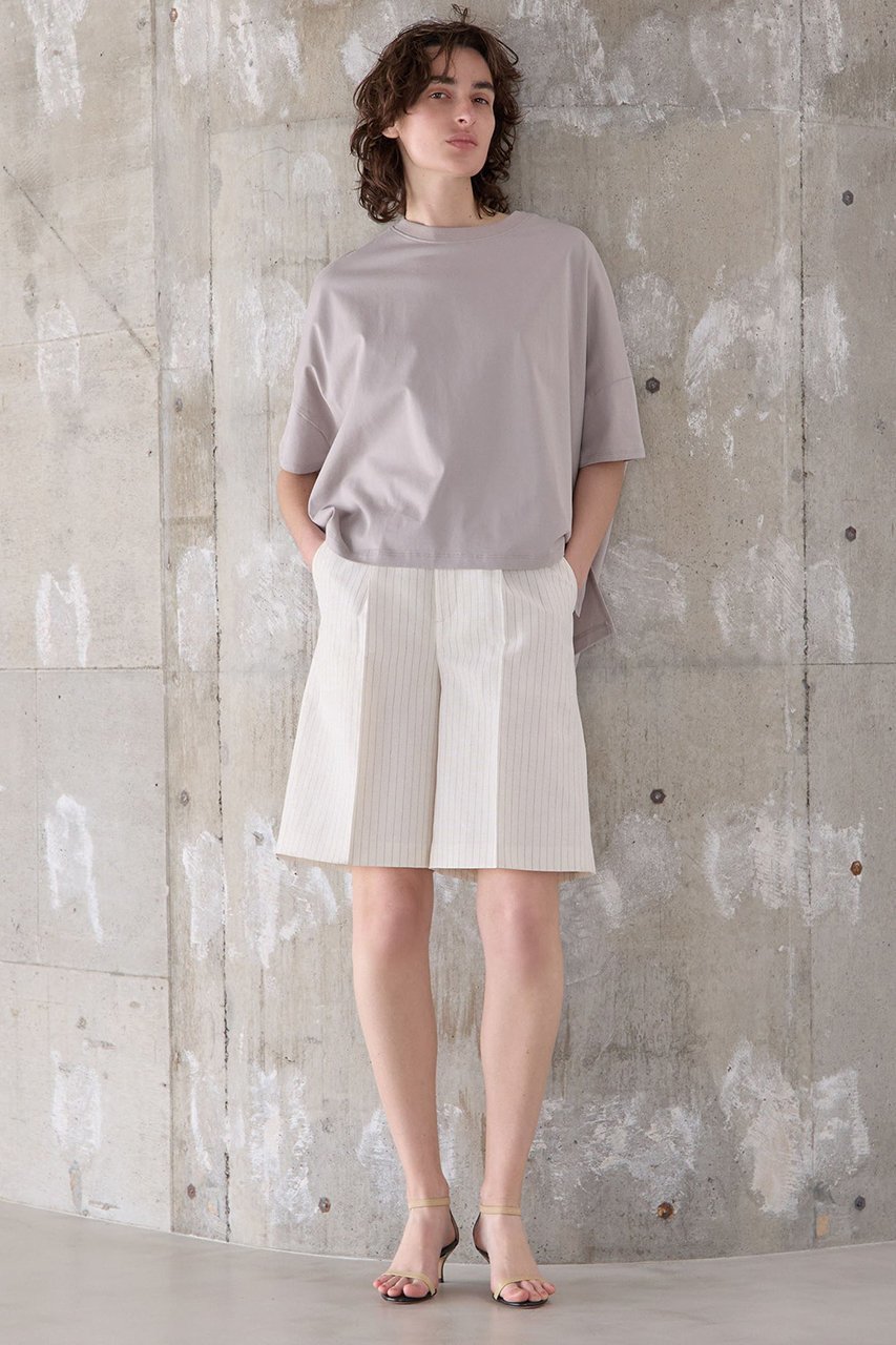 【マルティニーク/martinique】の《別注》【COGTHEBIGSMOKE】NOA T SHIRT 人気、トレンドファッション・服の通販 founy(ファニー) 　ファッション　Fashion　レディースファッション　Fashion for Women　トップス・カットソー　Cut & Sew Tops　シャツ・ブラウス・オフィスカジュアル　Elegant Blouses & Button-Ups　ロングTシャツ・Tシャツ　Longline T-Shirts & Tees　カットソー・ベーシックTシャツ　Cut-and-Sewn Tops / Stretch Tees & Basics　春　Spring　コレクション　Collection, Seasonal Line　ショート　Short, Short Length　スリーブ　Sleeve, Long Sleeve / Short Sleeve　トレンド　Trend, Trending Now　なめらか　Smooth, Silky Texture　ハーフ　Half, Half-Length　バランス　Balance, Style Balance　別注　Limited Edition, Custom Order　リアル　Real, Realistic　ロンドン　London Style, British Inspired　ワイド　Wide, Wide Fit　S/S・春夏　SS, Spring/Summer, Warm Season　日本製　Made In Japan　夏　Summer　エレガント 上品　Elegant　2026年　2026　other-5|ID: prp329100004860033 ipo3291000000035983000