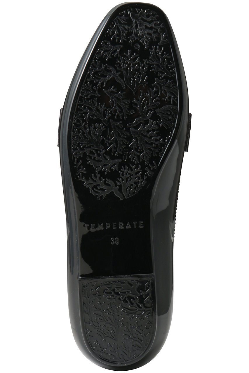 【テンパレイト/TEMPERATE】のSLOAN シルバースタッズ スリッポン(レイン対応) 人気、トレンドファッション・服の通販 founy(ファニー) 　ファッション　Fashion　レディースファッション　Fashion for Women　エナメル　Patent Leather　春　Spring　クール　Cool, Chic　抗菌　Antibacterial, Bacteria-Resistant　シューズ　Shoes, Footwear　スタッズ　Studs, Metal Accents　ストッキング　Stockings, Sheer Tights　スリッポン　Slip-On, Loafer　ソックス　Socks, Hosiery　フィット　Fit, Slim Fit　ラバー　Rubber, Rubber Sole　レイン　Rain, Rainproof　S/S・春夏　SS, Spring/Summer, Warm Season　夏　Summer　エレガント 上品　Elegant　2026年　2026　other-5|ID: prp329100004860768 ipo3291000000035999625