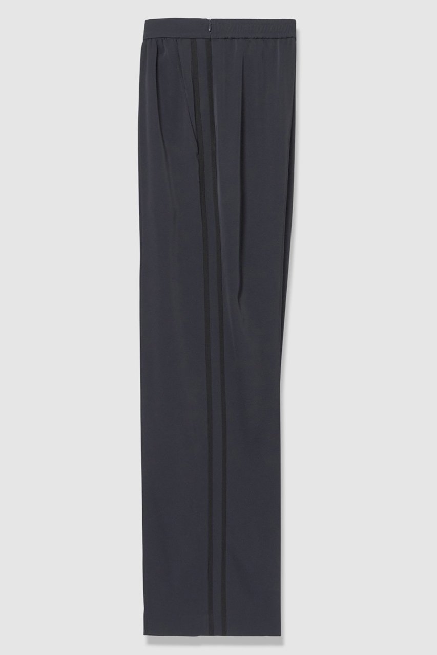 【アルアバイル/allureville】のサイドラインイージーパンツ 人気、トレンドファッション・服の通販 founy(ファニー) 　ファッション　Fashion　レディースファッション　Fashion for Women　パンツ　Pants & Trousers　2026年　2026　スタイリッシュ　Stylish, Fashionable　ストレート　Straight, Straight Cut　スポーティ　Sporty, Casual Athletic　センター　Center, Center Line　ツイル　Twist, Twisted Detail　フィット　Fit, Slim Fit　マニッシュ　Mannish, Boyish　ワイド　Wide, Wide Fit　エレガント 上品　Elegant　夏　Summer　春　Spring　S/S・春夏　SS, Spring/Summer, Warm Season　other-3|ID: prp329100004860825 ipo3291000000036000061