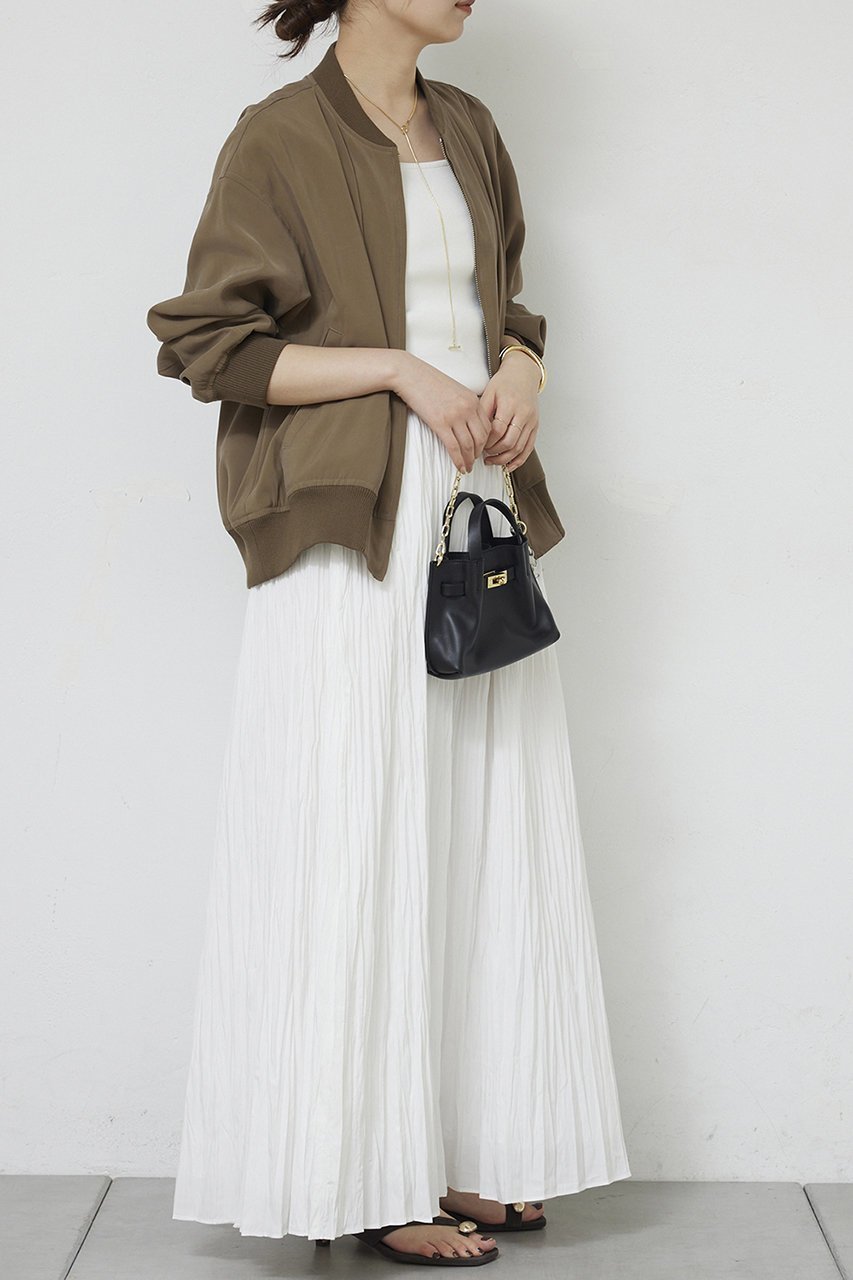 【ガリャルダガランテ/GALLARDAGALANTE】のサテンブルゾン 人気、トレンドファッション・服の通販 founy(ファニー) 　ファッション　Fashion　レディースファッション　Fashion for Women　アウター　Coat / Outerwear Collection　レディースジャケット・軽アウター　Jackets　ブルゾンジャケット・スポーティアウター　Blouson Jackets　おすすめ　Recommended / Our Picks　なめらか　Smooth, Silky Texture　エレガント 上品　Elegant　サテン　Satin, Glossy Fabric　ジャケット　Jacket, Outerwear　タイトスカート　Pencil Skirt, Tight Skirt　ブルゾン　Blouson, Bomber Jacket　マニッシュ　Mannish, Boyish　ミックス　Mix, Mixed Style　新作・新入荷　New Arrivals / New In　other-3|ID: prp329100004860834 ipo3291000000036772534