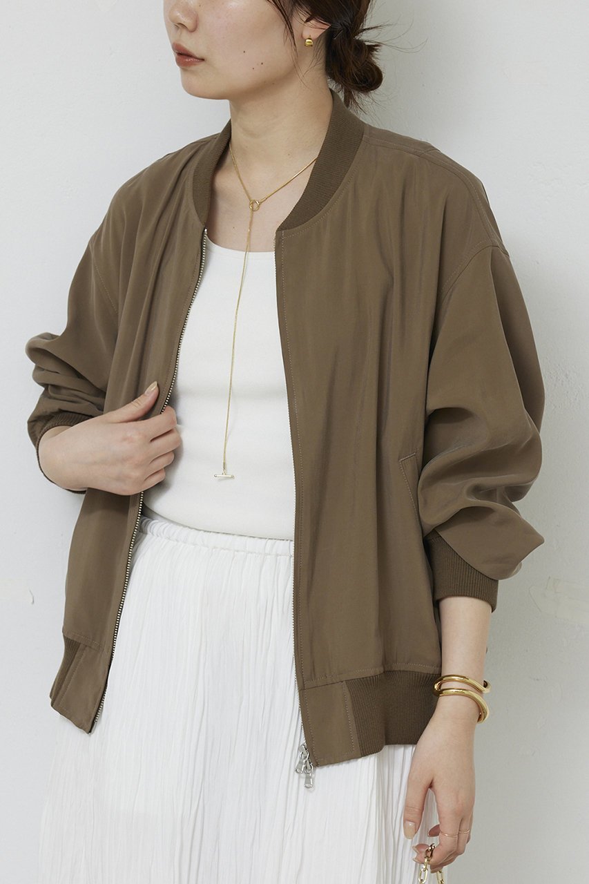 【ガリャルダガランテ/GALLARDAGALANTE】のサテンブルゾン 人気、トレンドファッション・服の通販 founy(ファニー) 　ファッション　Fashion　レディースファッション　Fashion for Women　アウター　Coat / Outerwear Collection　レディースジャケット・軽アウター　Jackets　ブルゾンジャケット・スポーティアウター　Blouson Jackets　おすすめ　Recommended / Our Picks　なめらか　Smooth, Silky Texture　エレガント 上品　Elegant　サテン　Satin, Glossy Fabric　ジャケット　Jacket, Outerwear　タイトスカート　Pencil Skirt, Tight Skirt　ブルゾン　Blouson, Bomber Jacket　マニッシュ　Mannish, Boyish　ミックス　Mix, Mixed Style　新作・新入荷　New Arrivals / New In　other-7|ID: prp329100004860834 ipo3291000000036772542