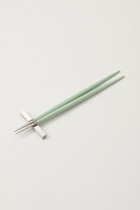 【クチポール/Cutipol / GOODS】のGOA 箸+箸置きセット 人気、トレンドファッション・服の通販 founy(ファニー) エレガント 上品 Elegant テーブル Table, Dining Table ハンド Hand, Handmade フォルム Silhouette, Form 新作・新入荷 New Arrivals / New In |ID:prp329100004860867