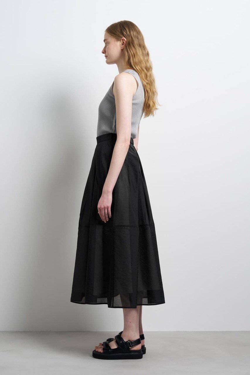 【ランバン オン ブルー/LANVIN en Bleu】のシアータックフレアスカート 人気、トレンドファッション・服の通販 founy(ファニー) ファッション Fashion レディースファッション Fashion for Women スカート Skirts Aライン・フレアスカート A-Line & Flared Skirts ロングスカート Long Skirts / Maxi & Midi Skirts 2026年 2026 エアリー Airy Texture オーガンジー Organza Fabric バランス Balance, Style Balance フレア Flare, Flared ロング Long, Long-Length エレガント 上品 Elegant 夏 Summer 春 Spring S/S・春夏 SS, Spring/Summer, Warm Season 軽量 Lightweight, Ultra Light other-8|ID: prp329100004861129 ipo3291000000036008173