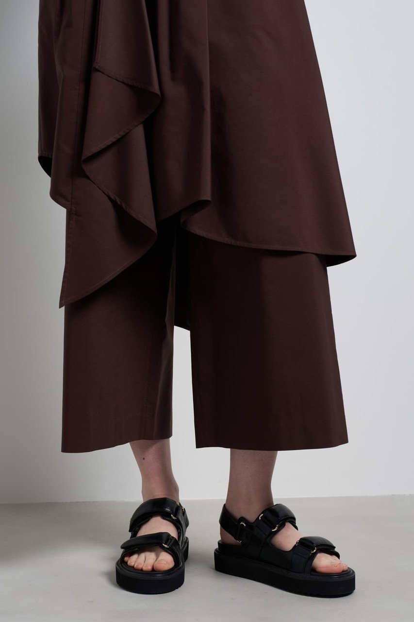 【ランバン オン ブルー/LANVIN en Bleu】のアシンメトリーレイヤードパンツ 人気、トレンドファッション・服の通販 founy(ファニー) ファッション Fashion レディースファッション Fashion for Women パンツ Pants & Trousers 2026年 2026 アシンメトリー Asymmetrical Style ファブリック Fabric, Textile ボトム Bottoms, Lower Wear リラックス Relax, Relaxed Fit 夏 Summer 春 Spring S/S・春夏 SS, Spring/Summer, Warm Season other-5|ID: prp329100004861130 ipo3291000000036008184