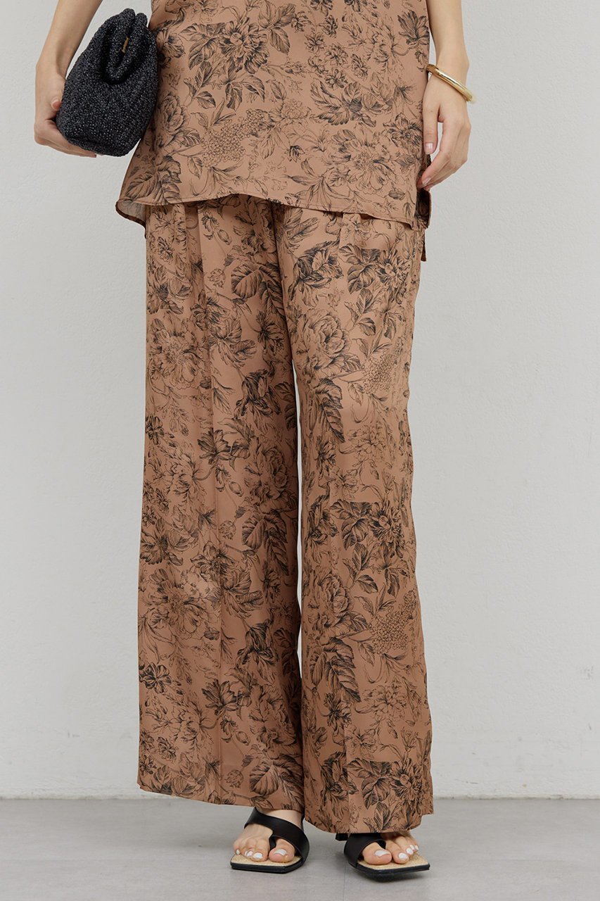 【ガリャルダガランテ/GALLARDAGALANTE】の【セットアップ対応】ボタニカルサテンスラックス 人気、トレンドファッション・服の通販 founy(ファニー) ファッション Fashion レディースファッション Fashion for Women セットアップ Matching Sets レディースパンツ・ボトムス Pants & Trousers / Bottoms パンツ Pants & Trousers 2026年 2026 サテン Satin, Glossy Fabric セットアップ Set-Up, Coordinated Outfit ベーシック Basic, Essential リゾート Resort, Vacation Style エレガント 上品 Elegant 夏 Summer 春 Spring S/S・春夏 SS, Spring/Summer, Warm Season other-6|ID: prp329100004861697 ipo3291000000036050454