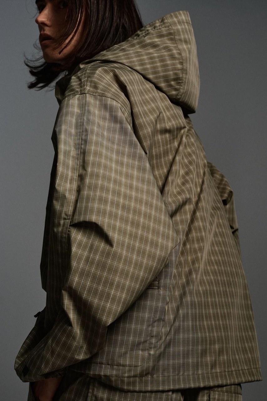 【ダイワ ピアサーティーナイン/DAIWA PIER39 / MEN】の【MEN】TECH ANORAK JACKET SUMMER PLAID 人気、トレンドファッション・服の通販 founy(ファニー) ファッション Fashion メンズファッション Fashion for Men アウター Men's Coats Outerwear 春 Spring 軽量 Lightweight, Ultra Light スポーツ Sports, Activewear チェック Check, Plaid, Tartan フロント Front, Front Design プリーツ Pleats, Pleated ベーシック Basic, Essential ポケット Pocket, Pocket Detail ミリタリー Military, Army Style ワーク Workwear, Utility Style S/S・春夏 SS, Spring/Summer, Warm Season 夏 Summer 2026年 2026 other-8|ID: prp329100004861723 ipo3291000000036050853