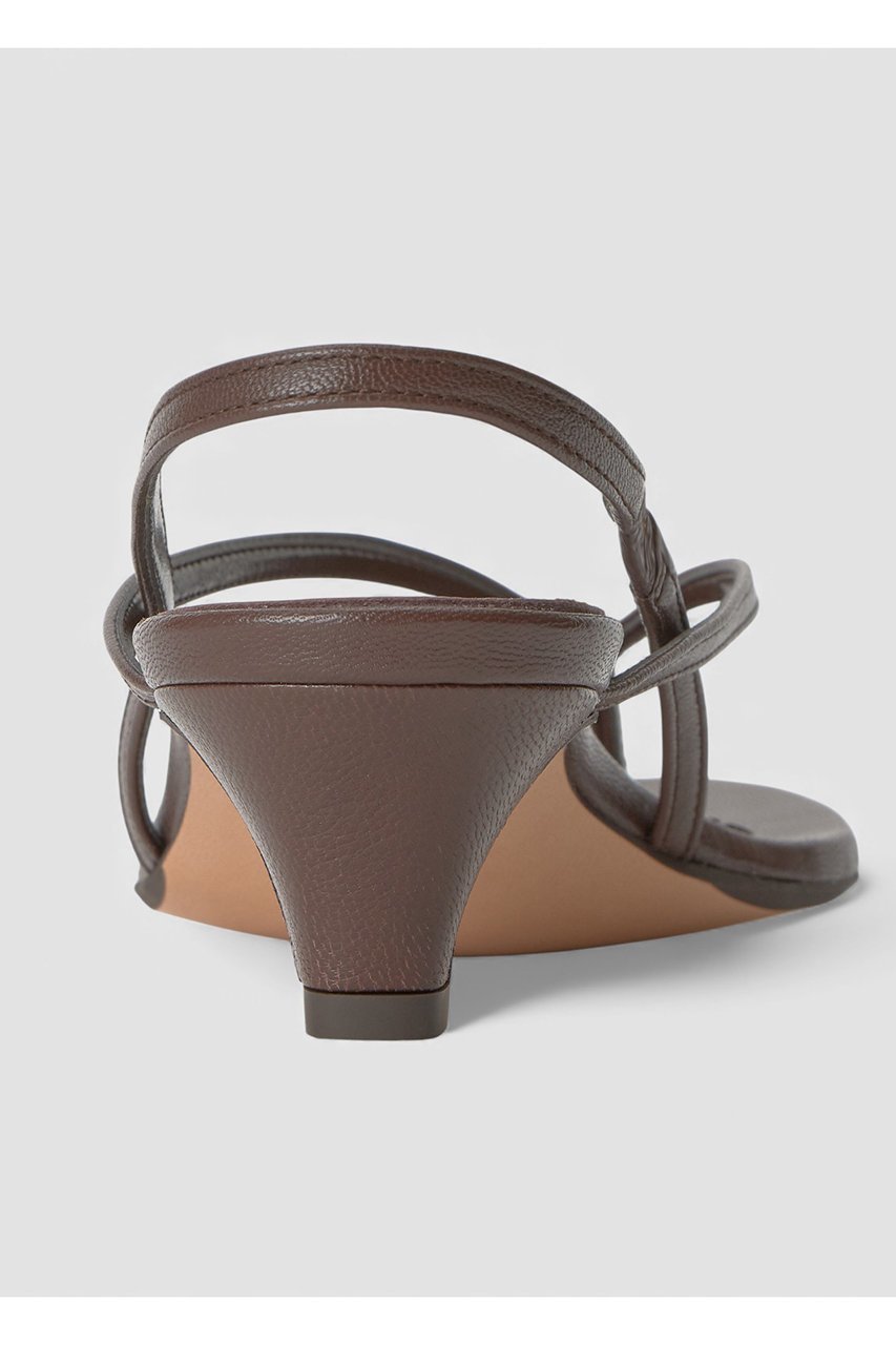 【アルアバイル/allureville】のトングサンダル 人気、トレンドファッション・服の通販 founy(ファニー) ファッション Fashion レディースファッション Fashion for Women 2026年 2026 サンダル Sandals, Summer Shoes フィット Fit, Slim Fit モダン Modern, Contemporary 夏 Summer 春 Spring S/S・春夏 SS, Spring/Summer, Warm Season other-6|ID: prp329100004861973 ipo3291000000036074428