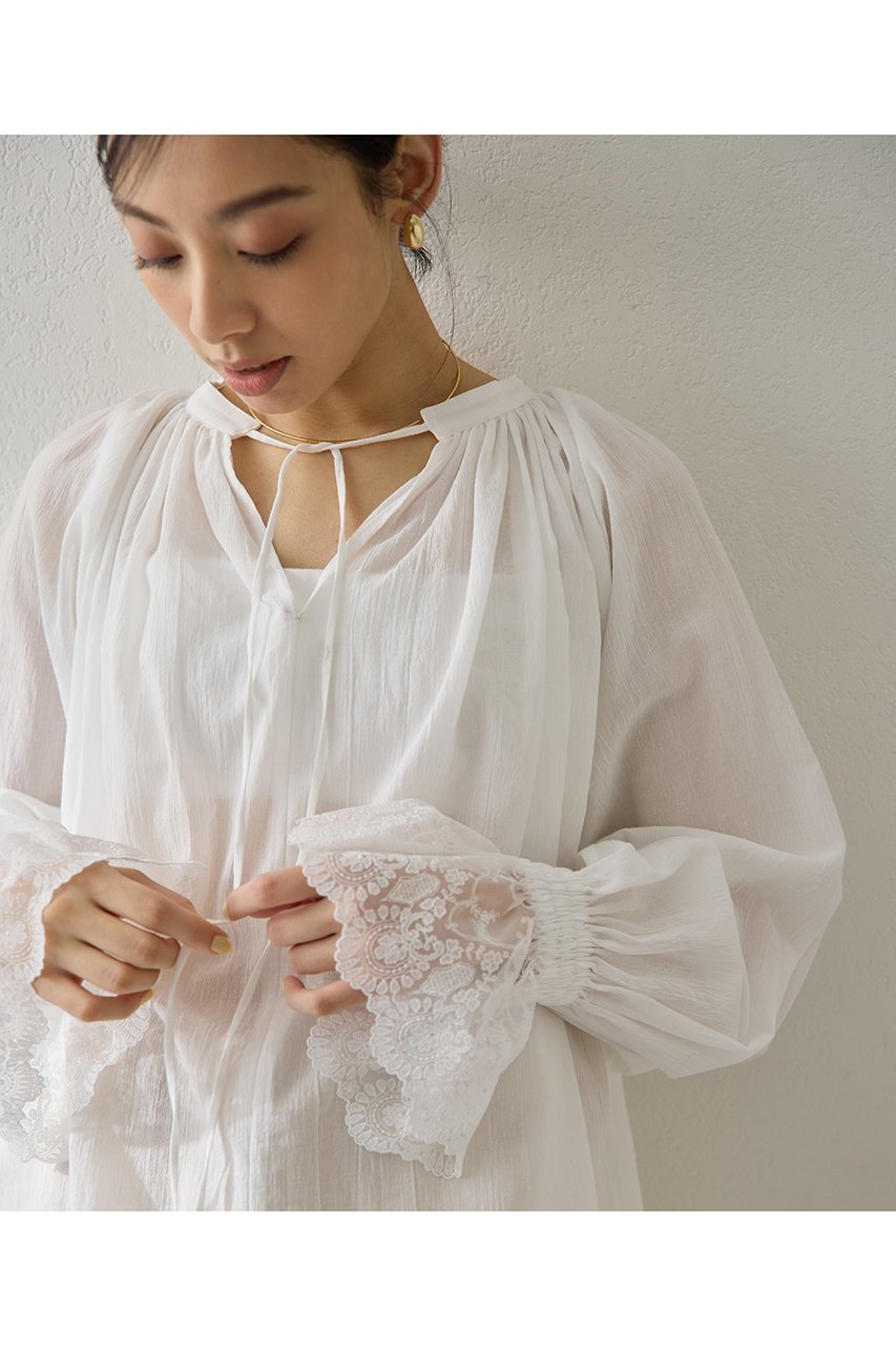 【ウィムガゼット/Whim Gazette】のコットンレースブラウス 人気、トレンドファッション・服の通販 founy(ファニー) ファッション Fashion レディースファッション Fashion for Women トップス・カットソー Cut & Sew Tops シャツ・ブラウス・オフィスカジュアル Elegant Blouses & Button-Ups 2026年 2026 エレガント 上品 Elegant ギャザー Gathered, Ruffled クラシカル Classical, Vintage-Inspired スリーブ Sleeve, Long Sleeve / Short Sleeve レース Lace, Lace Fabric ロング Long, Long-Length 夏 Summer 春 Spring S/S・春夏 SS, Spring/Summer, Warm Season other-1|ID: prp329100004861981 ipo3291000000036074483