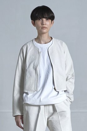 【シシ/sisii】のノーカラースエード ジップアップジャケット 人気、トレンドファッション・服の通販 founy(ファニー) ファッション Fashion レディースファッション Fashion for Women アウター Coat / Outerwear Collection レディースジャケット・軽アウター Jackets 2026年 2026 インナー Innerwear カーディガン Cardigan, Knitwear ショート Short, Short Length ジャケット Jacket, Outerwear バランス Balance, Style Balance ワイド Wide, Wide Fit 夏 Summer 春 Spring S/S・春夏 SS, Spring/Summer, Warm Season |ID:prp329100004861985
