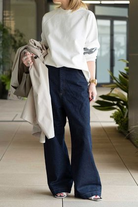 【ブリル/BRILL】 フットボールスウェット人気、トレンドファッション・服の通販 founy(ファニー) ファッション Fashion レディースファッション Fashion for Women トップス・カットソー Cut & Sew Tops シャツ・ブラウス・オフィスカジュアル Elegant Blouses & Button-Ups レディースパーカー・カジュアルフーディー Casual Hoodies & Sweatshirts ロングTシャツ・Tシャツ Longline T-Shirts & Tees スウェット・クルーネックトップス Sweatshirts & Crewnecks / Relaxed Fit Sweat Tops カットソー・ベーシックTシャツ Cut-and-Sewn Tops / Stretch Tees & Basics 2026年 2026 スウェット / スエット Sweatshirt, Sweatwear スポーティ Sporty, Casual Athletic フィット Fit, Slim Fit ベーシック Basic, Essential ミドル Middle Length, Mid Height ヴィンテージ Vintage Style 夏 Summer 春 Spring S/S・春夏 SS, Spring/Summer, Warm Season |ID:prp329100004862888