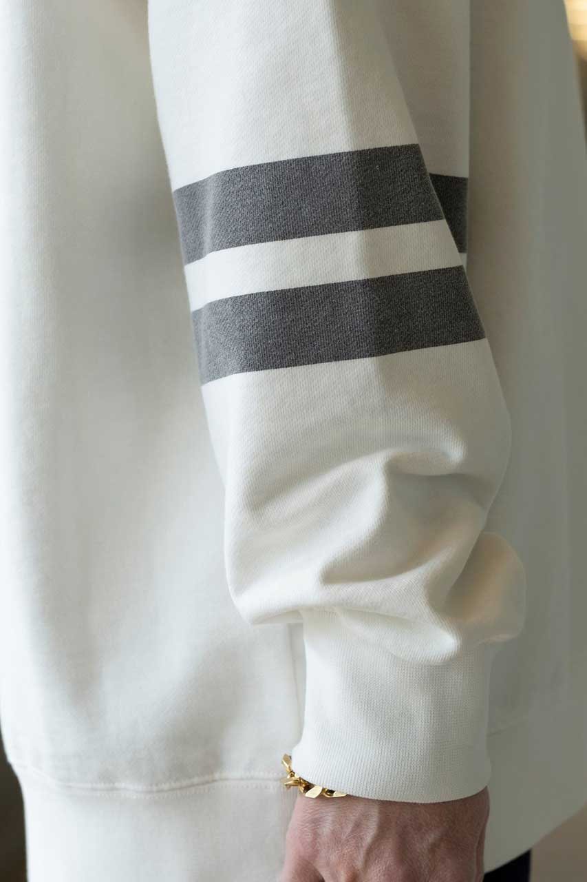 【ブリル/BRILL】のフットボールスウェット 人気、トレンドファッション・服の通販 founy(ファニー) 　ファッション　Fashion　レディースファッション　Fashion for Women　トップス・カットソー　Cut & Sew Tops　シャツ・ブラウス・オフィスカジュアル　Elegant Blouses & Button-Ups　レディースパーカー・カジュアルフーディー　Casual Hoodies & Sweatshirts　ロングTシャツ・Tシャツ　Longline T-Shirts & Tees　スウェット・クルーネックトップス　Sweatshirts & Crewnecks / Relaxed Fit Sweat Tops　カットソー・ベーシックTシャツ　Cut-and-Sewn Tops / Stretch Tees & Basics　2026年　2026　スウェット / スエット　Sweatshirt, Sweatwear　スポーティ　Sporty, Casual Athletic　フィット　Fit, Slim Fit　ベーシック　Basic, Essential　ミドル　Middle Length, Mid Height　ヴィンテージ　Vintage Style　夏　Summer　春　Spring　S/S・春夏　SS, Spring/Summer, Warm Season　other-8|ID: prp329100004862888 ipo3291000000036145088