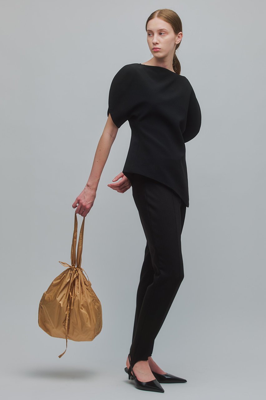 【ジ アートオブキャリング/THE ART OF CARRYING】のPACKABLE M ハンドバッグ 人気、トレンドファッション・服の通販 founy(ファニー) ファッション Fashion レディースファッション Fashion for Women バッグ Bags 2026年 2026 ユニセックス Unisex, Genderless コンパクト Compact, Small Size スマート Smart, Elegant タフタ Taffeta, Structured Fabric 夏 Summer 春 Spring S/S・春夏 SS, Spring/Summer, Warm Season 軽量 Lightweight, Ultra Light other-8|ID: prp329100004862942 ipo3291000000036147364