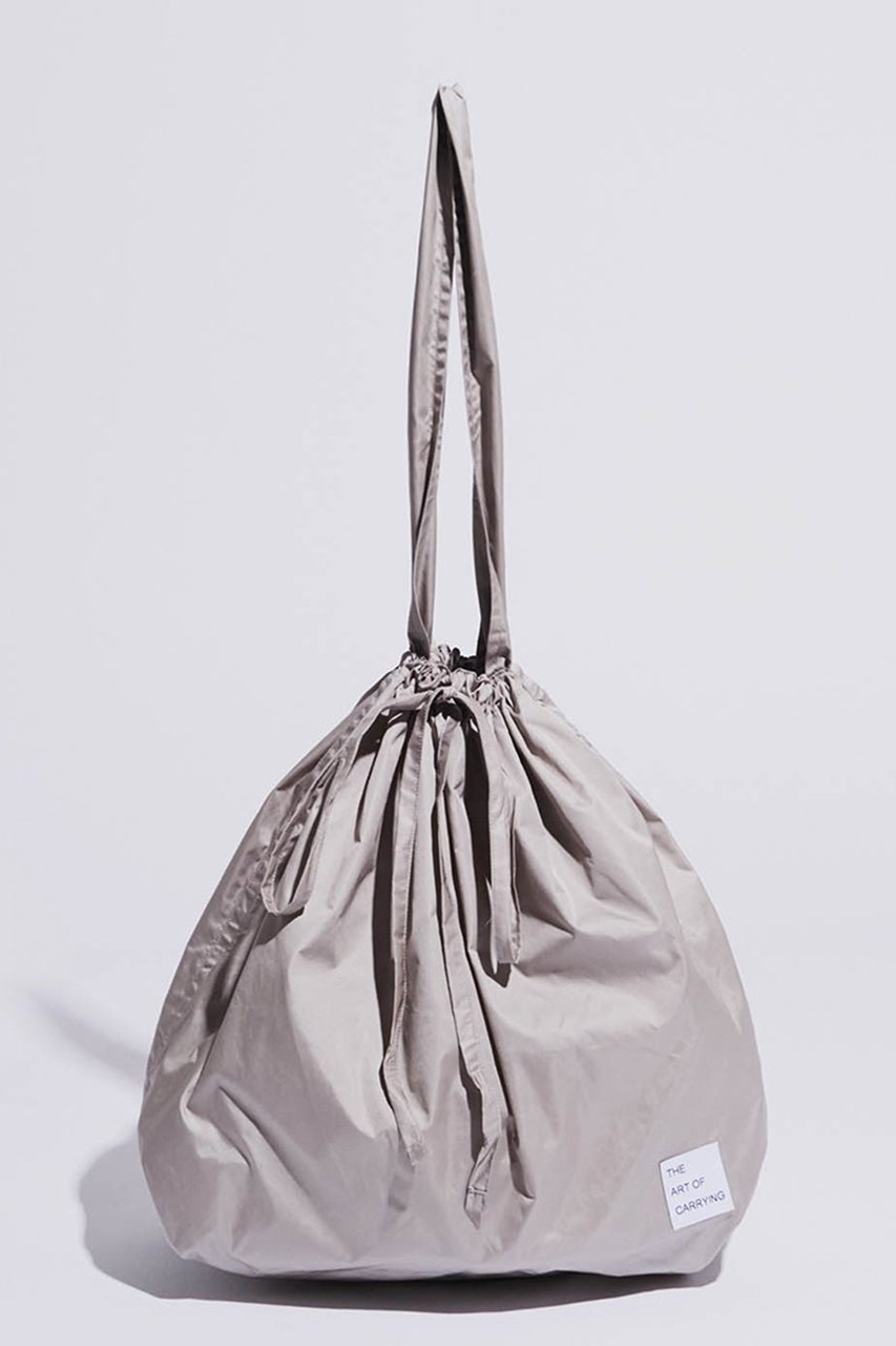 【ジ アートオブキャリング/THE ART OF CARRYING】のPACKABLE M ショルダーバッグ インテリア・キッズ・メンズ・レディースファッション・服の通販 founy(ファニー) ファッション Fashion レディースファッション Fashion for Women バッグ Bags ユニセックス Unisex, Genderless コンパクト Compact, Small Size スマート Smart, Elegant タフタ Taffeta, Structured Fabric 新作・新入荷 New Arrivals / New In 軽量 Lightweight, Ultra Light ライトグレー|ID: prp329100004862942 ipo3291000000036871734
