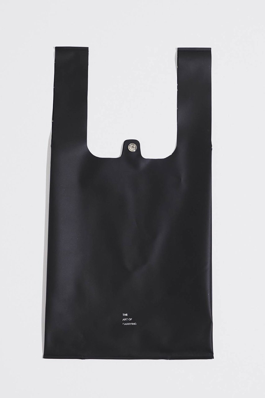 【ジ アートオブキャリング/THE ART OF CARRYING】のPAPER MARKET トートバッグ インテリア・キッズ・メンズ・レディースファッション・服の通販 founy(ファニー) 　ファッション　Fashion　レディースファッション　Fashion for Women　バッグ　Bags　2026年　2026　ユニセックス　Unisex, Genderless　なめらか　Smooth, Silky Texture　フォルム　Silhouette, Form　夏　Summer　春　Spring　S/S・春夏　SS, Spring/Summer, Warm Season　軽量　Lightweight, Ultra Light　ブラック|ID: prp329100004862943 ipo3291000000036147368