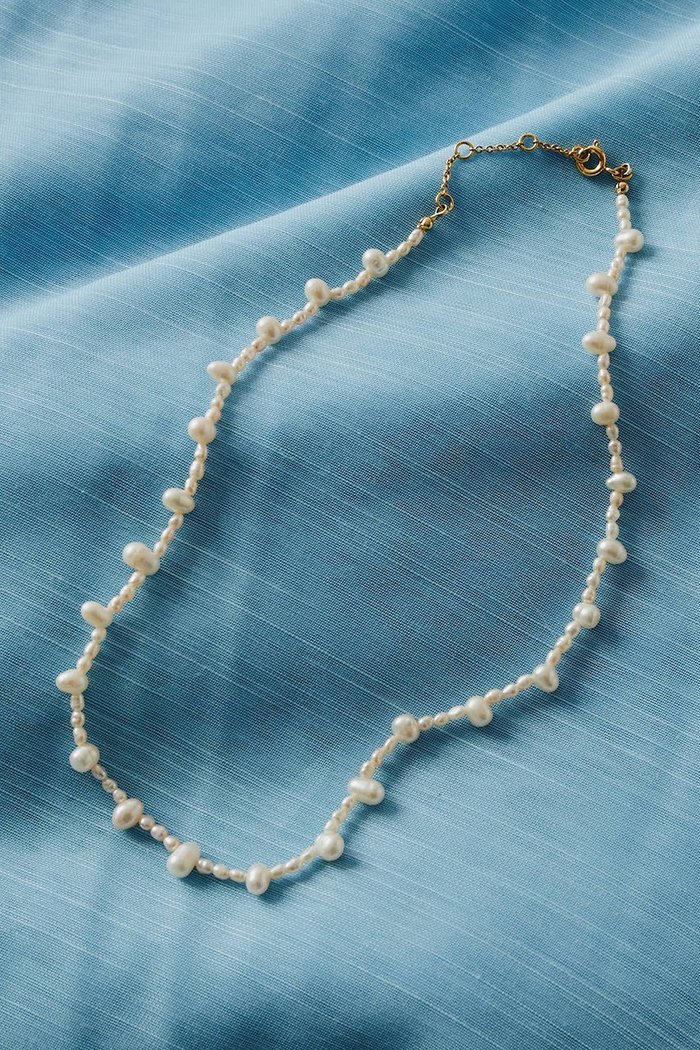 【ウィムガゼット/Whim Gazette】の【THE PAUSE】パールチョーカー インテリア・キッズ・メンズ・レディースファッション・服の通販 founy(ファニー) https://founy.com/ ファッション Fashion レディースファッション Fashion for Women ジュエリー Jewelry ネックレス Necklaces & Pendants 2026年 2026 おすすめ Recommended / Our Picks グラデーション Gradient, Ombre ショート Short, Short Length ネックレス Necklace, Pendant Necklace パール Pearl, Pearl Accent ワーク Workwear, Utility Style ヴィンテージ Vintage Style 夏 Summer 春 Spring S/S・春夏 SS, Spring/Summer, Warm Season |ID: prp329100004864009 ipo3291000000036189934