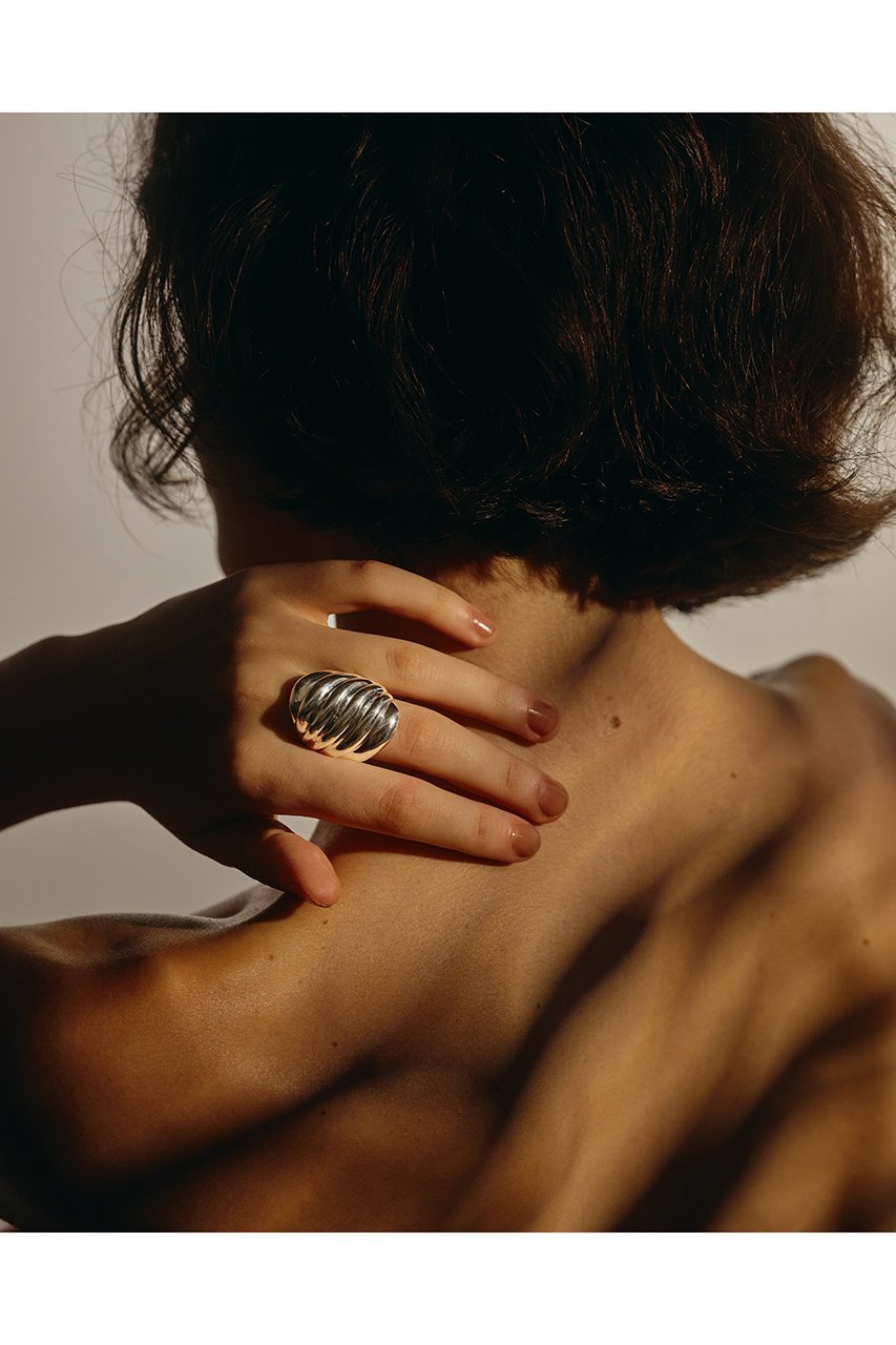 【イリスフォーセブン/IRIS 47】のconchiglie リング 人気、トレンドファッション・服の通販 founy(ファニー) 　ファッション　Fashion　レディースファッション　Fashion for Women　2026年　2026　なめらか　Smooth, Silky Texture　シルバー　Silver, Metallic Silver　フォルム　Silhouette, Form　モダン　Modern, Contemporary　モチーフ　Motif, Design Theme　夏　Summer　春　Spring　S/S・春夏　SS, Spring/Summer, Warm Season　other-4|ID: prp329100004864015 ipo3291000000036189966