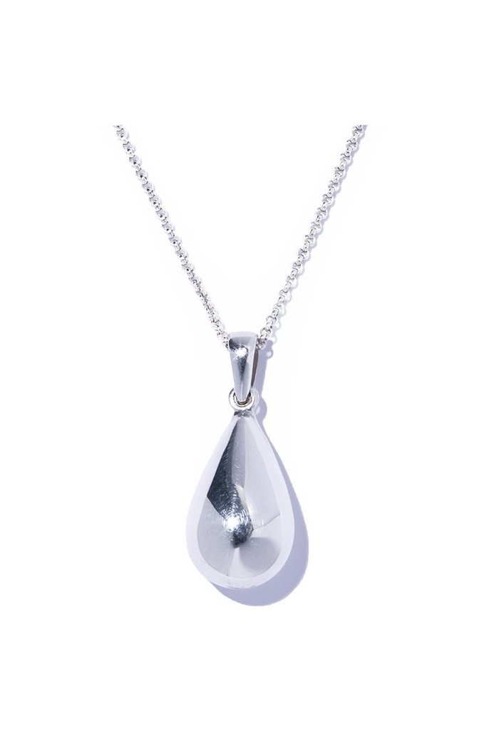 【イリスフォーセブン/IRIS 47】のoliva ネックレス インテリア・キッズ・メンズ・レディースファッション・服の通販 founy(ファニー) https://founy.com/ ファッション Fashion レディースファッション Fashion for Women ジュエリー Jewelry ネックレス Necklaces & Pendants 2026年 2026 シルバー Silver, Metallic Silver チェーン Chain, Chain Strap ネックレス Necklace, Pendant Necklace バランス Balance, Style Balance モチーフ Motif, Design Theme ロング Long, Long-Length 夏 Summer 春 Spring S/S・春夏 SS, Spring/Summer, Warm Season |ID: prp329100004864022 ipo3291000000036189996