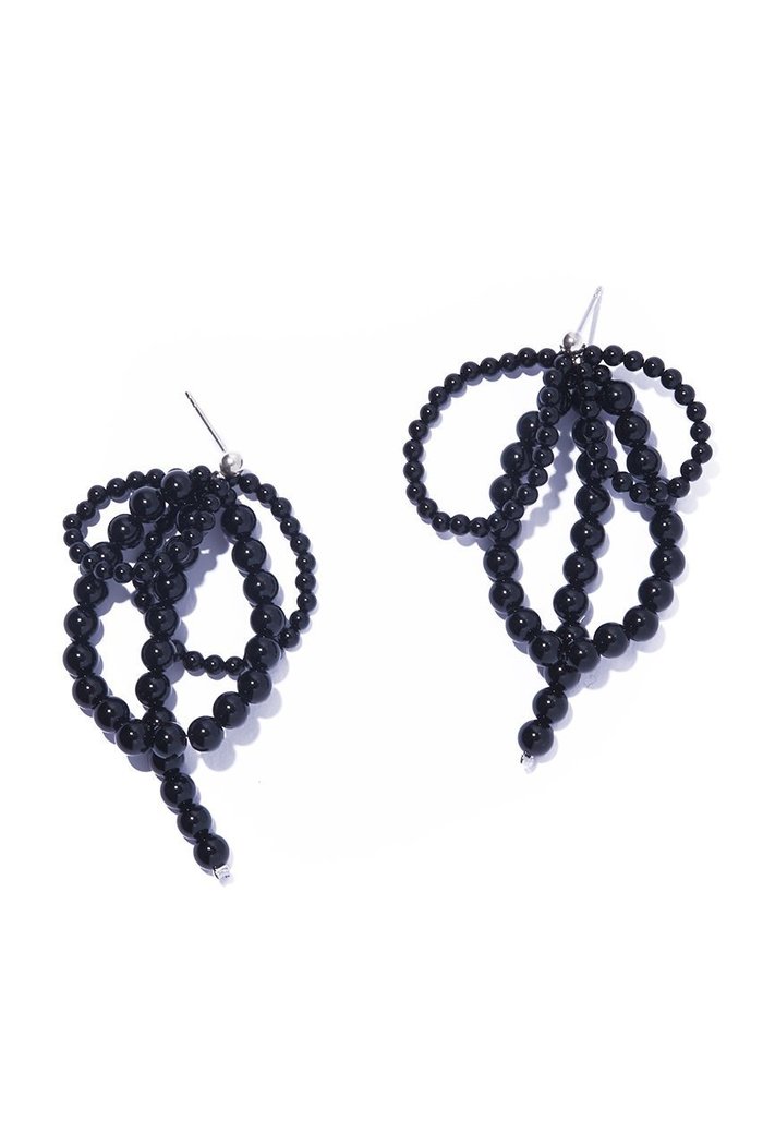 【イリスフォーセブン/IRIS 47】のfabiana onyx ピアス インテリア・キッズ・メンズ・レディースファッション・服の通販 founy(ファニー) https://founy.com/ ファッション Fashion レディースファッション Fashion for Women ジュエリー Jewelry ファッションリング Fashion Rings イヤリング・フープ・ドロップタイプ Hoop, Drop & Clip Earrings 2026年 2026 イヤリング Earrings シルバー Silver, Metallic Silver バランス Balance, Style Balance フープ Hoop, Hoop Earrings モダン Modern, Contemporary 夏 Summer 春 Spring S/S・春夏 SS, Spring/Summer, Warm Season |ID: prp329100004864040 ipo3291000000036190097