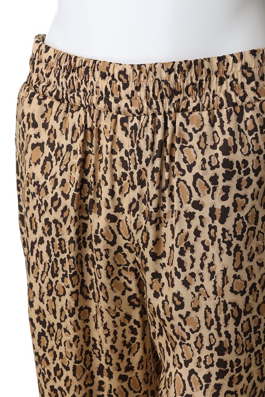 【クチュールドアダム/COUTURE D'ADAM】のレオパードプリントイージーパンツ 人気、トレンドファッション・服の通販 founy(ファニー) 　ファッション　Fashion　レディースファッション　Fashion for Women　パンツ　Pants & Trousers　2026年　2026　なめらか　Smooth, Silky Texture　ドレープ　Drape, Draping Fabric　バランス　Balance, Style Balance　パターン　Pattern, Design Print　レオパード　Leopard, Animal Print　夏　Summer　春　Spring　S/S・春夏　SS, Spring/Summer, Warm Season　other-5|ID: prp329100004864091 ipo3291000000036190551