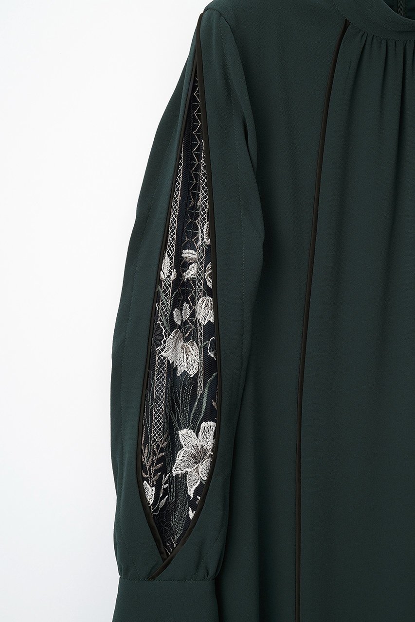 【ミューラル/MURRAL】のPetal sleeve laceドレス 人気、トレンドファッション・服の通販 founy(ファニー) 　ファッション　Fashion　レディースファッション　Fashion for Women　ワンピース　Dresses　フォーマル・パーティードレス・結婚式用ドレス　Elegant & Casual Dresses　チュニック　Tunic Tops & Dresses　2026年　2026　カッティング　Cutting Detail　ストレート　Straight, Straight Cut　チュニック　Tunic, Long Top　ドレス　Dress, One-Piece　モチーフ　Motif, Design Theme　レース　Lace, Lace Fabric　ロング　Long, Long-Length　エレガント 上品　Elegant　夏　Summer　手描き　Hand-Drawn, Illustrated　春　Spring　S/S・春夏　SS, Spring/Summer, Warm Season　other-4|ID: prp329100004864118 ipo3291000000036190781