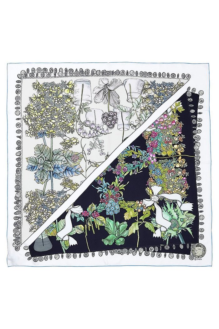 【その他のブランド/Other】のBotany Giltシルクスカーフ 88cmx88cm インテリア・キッズ・メンズ・レディースファッション・服の通販 founy(ファニー) https://founy.com/ ファッション Fashion レディースファッション Fashion for Women ストール Soft & Warm Scarves マフラー・スヌード / 冬小物の定番 Scarves & Mufflers コイン Coin, Coin Design シルク Silk, 100% Silk スカーフ Scarf, Neckwear ストール Stole, Wrap フリンジ Fringe, Tassel マフラー Scarf, Muffler エレガント 上品 Elegant 新作・新入荷 New Arrivals / New In |ID: prp329100004864133 ipo3291000000036190871