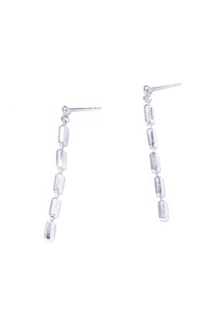 【クイップ クエイント/quip queint】のbundle ピアス インテリア・キッズ・メンズ・レディースファッション・服の通販 founy(ファニー) https://founy.com/ ファッション Fashion レディースファッション Fashion for Women ジュエリー Jewelry ファッションリング Fashion Rings イヤリング・フープ・ドロップタイプ Hoop, Drop & Clip Earrings 2026年 2026 イヤリング Earrings シルバー Silver, Metallic Silver ネックレス Necklace, Pendant Necklace バングル Bangle, Bracelet モチーフ Motif, Design Theme 夏 Summer 春 Spring S/S・春夏 SS, Spring/Summer, Warm Season |ID: prp329100004864943 ipo3291000000036210431